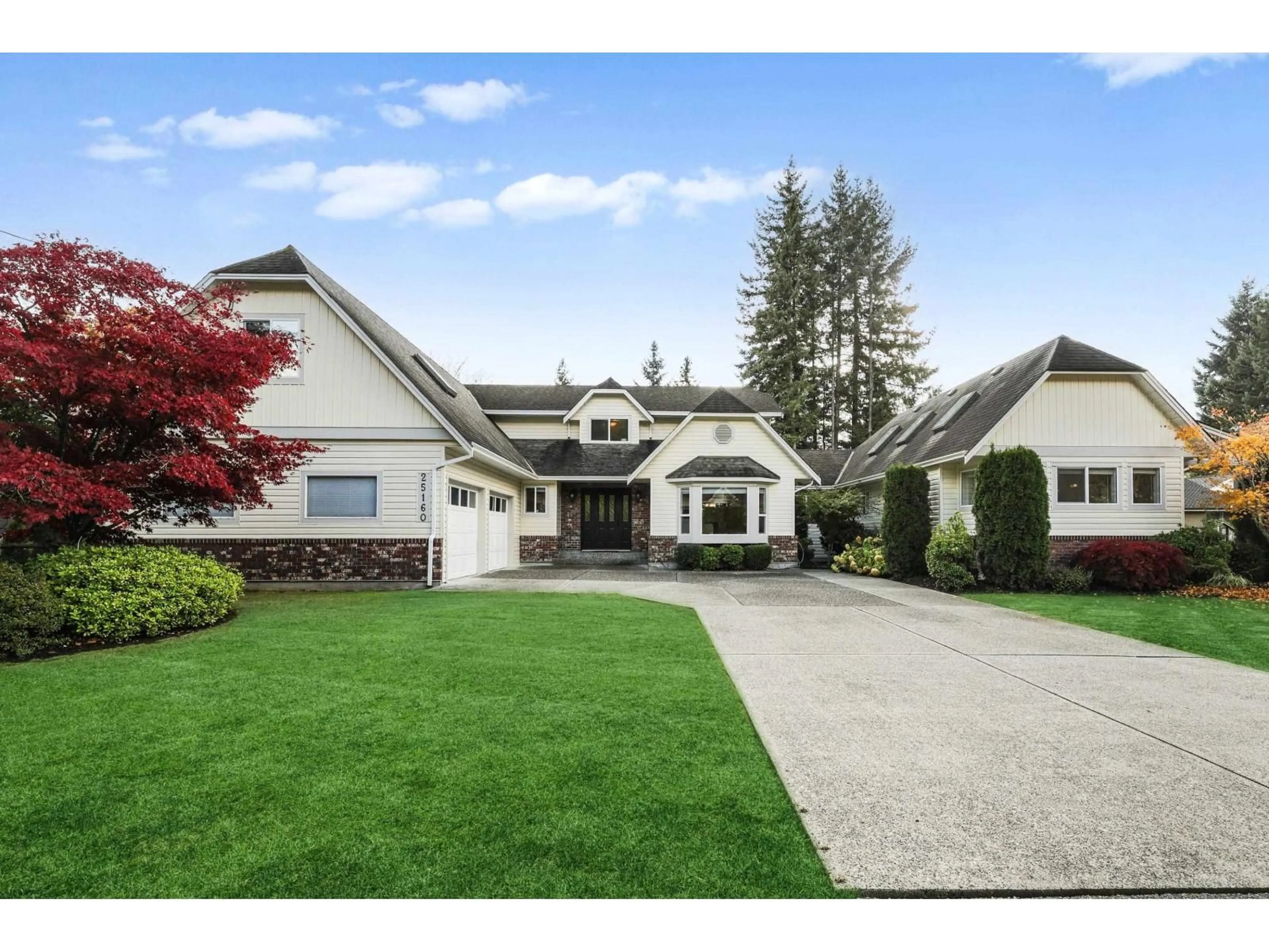 Home with vinyl exterior material, street for 25160 58 AVENUE, Langley British Columbia V4W1G6