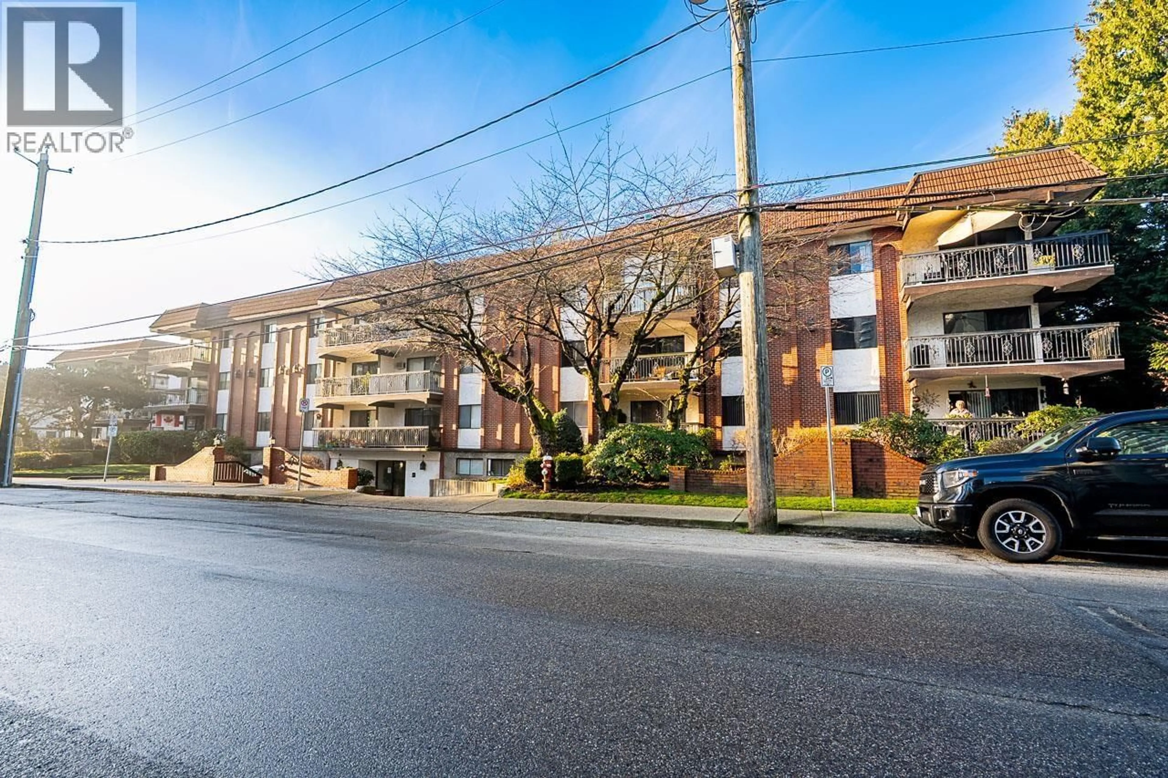 Patio, street for 104 - 707 HAMILTON STREET, New Westminster British Columbia V3M2M7