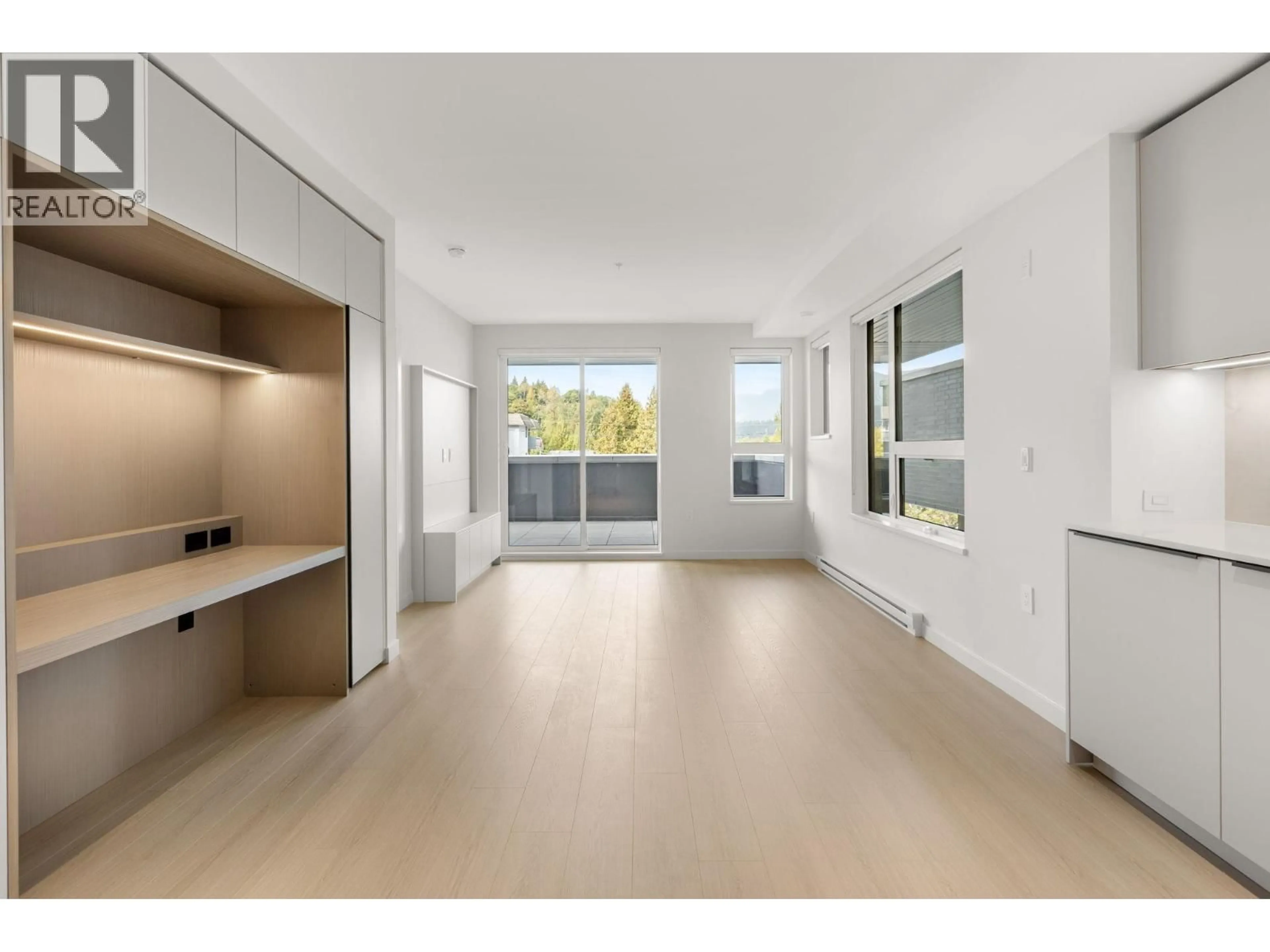 Unknown for 213 - 2015 ST. JOHNS STREET, Port Moody British Columbia V3H0N5