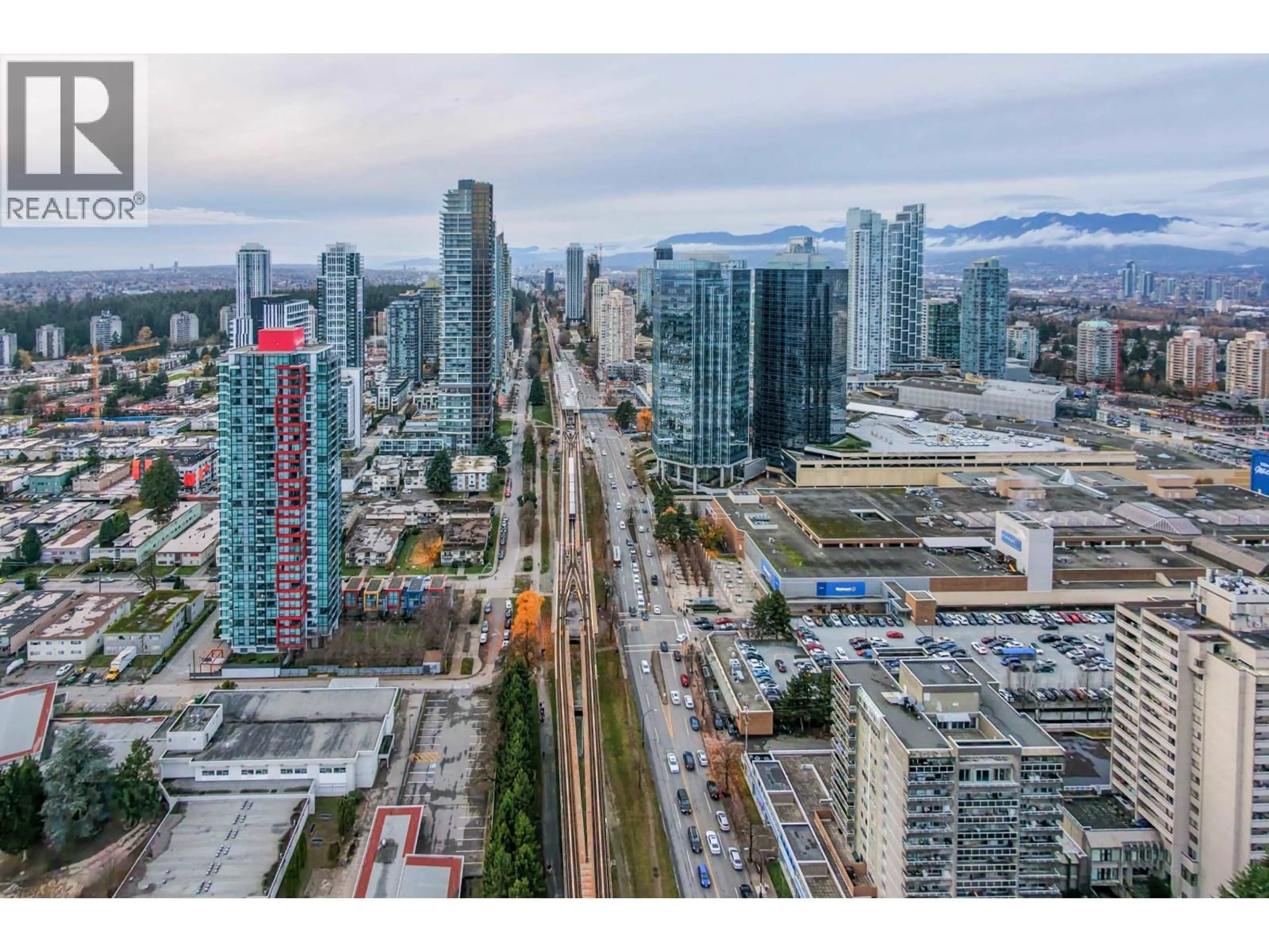 A pic from outside/outdoor area/front of a property/back of a property/a pic from drone, city buildings view from balcony for 905 - 6658 DOW AVENUE, Burnaby British Columbia V5H0C7