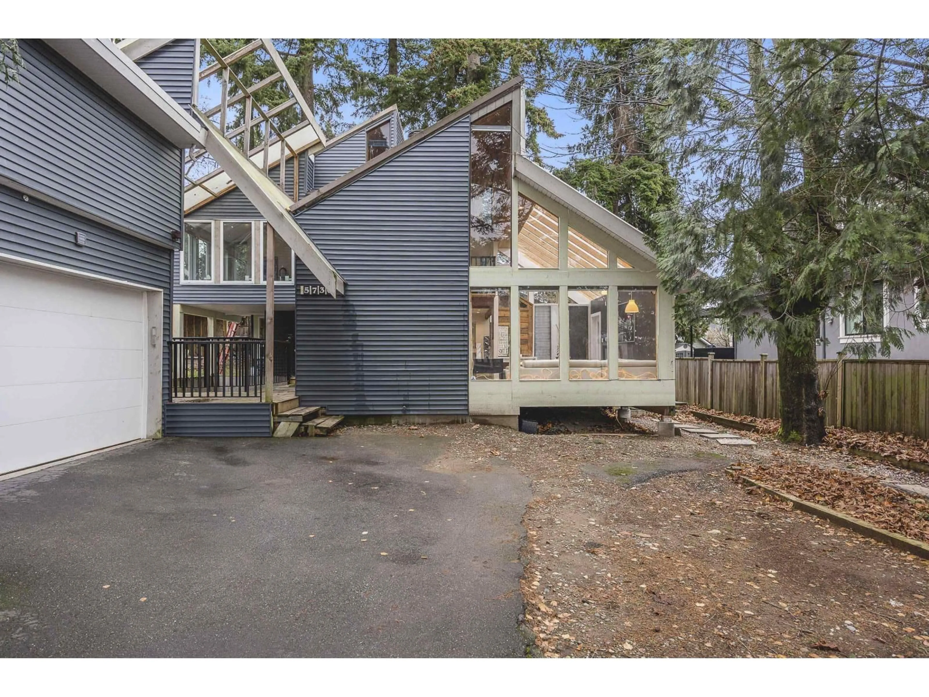 Unknown for 5730 132A STREET, Surrey British Columbia V3X2T3
