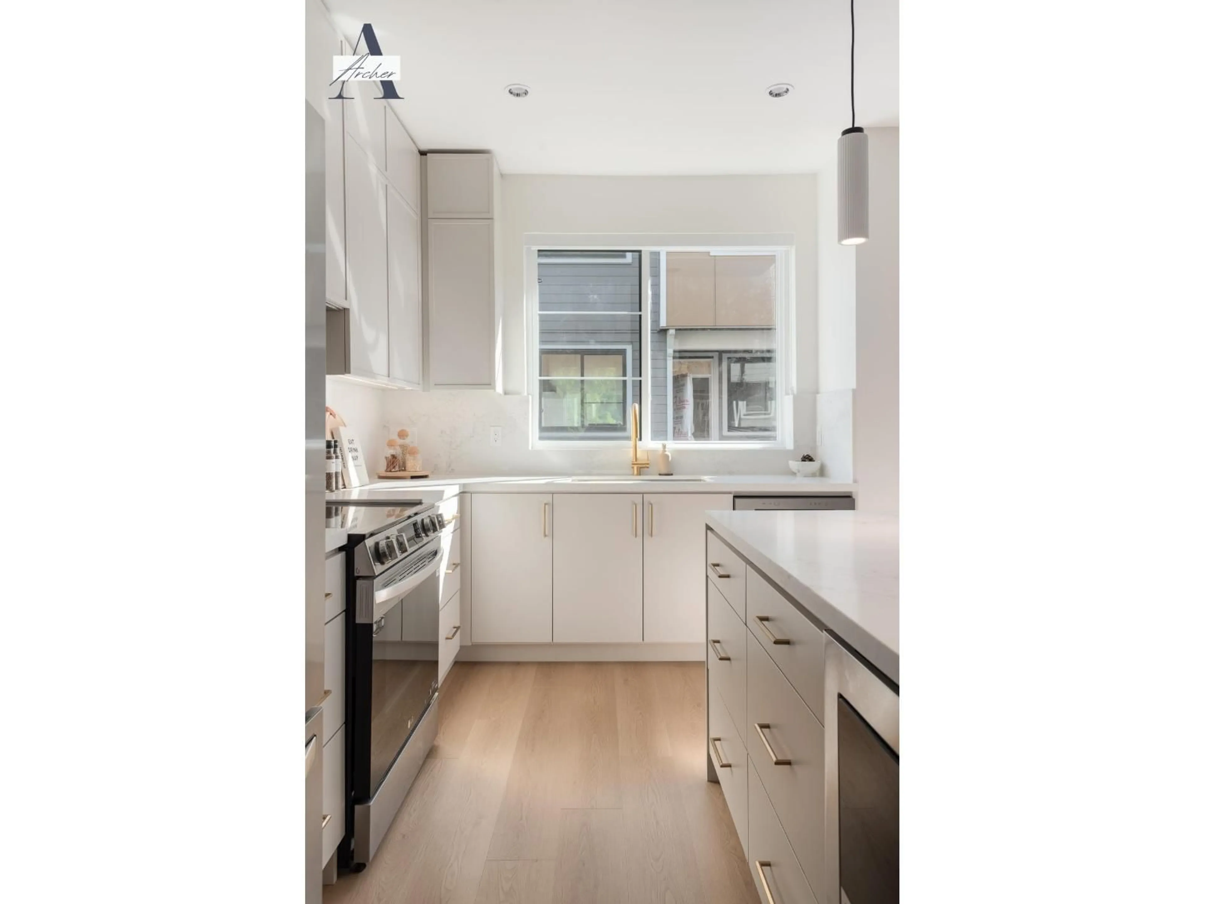 Contemporary kitchen, unknown for 60 - 14285 64 AVENUE, Surrey British Columbia V3W1Z2