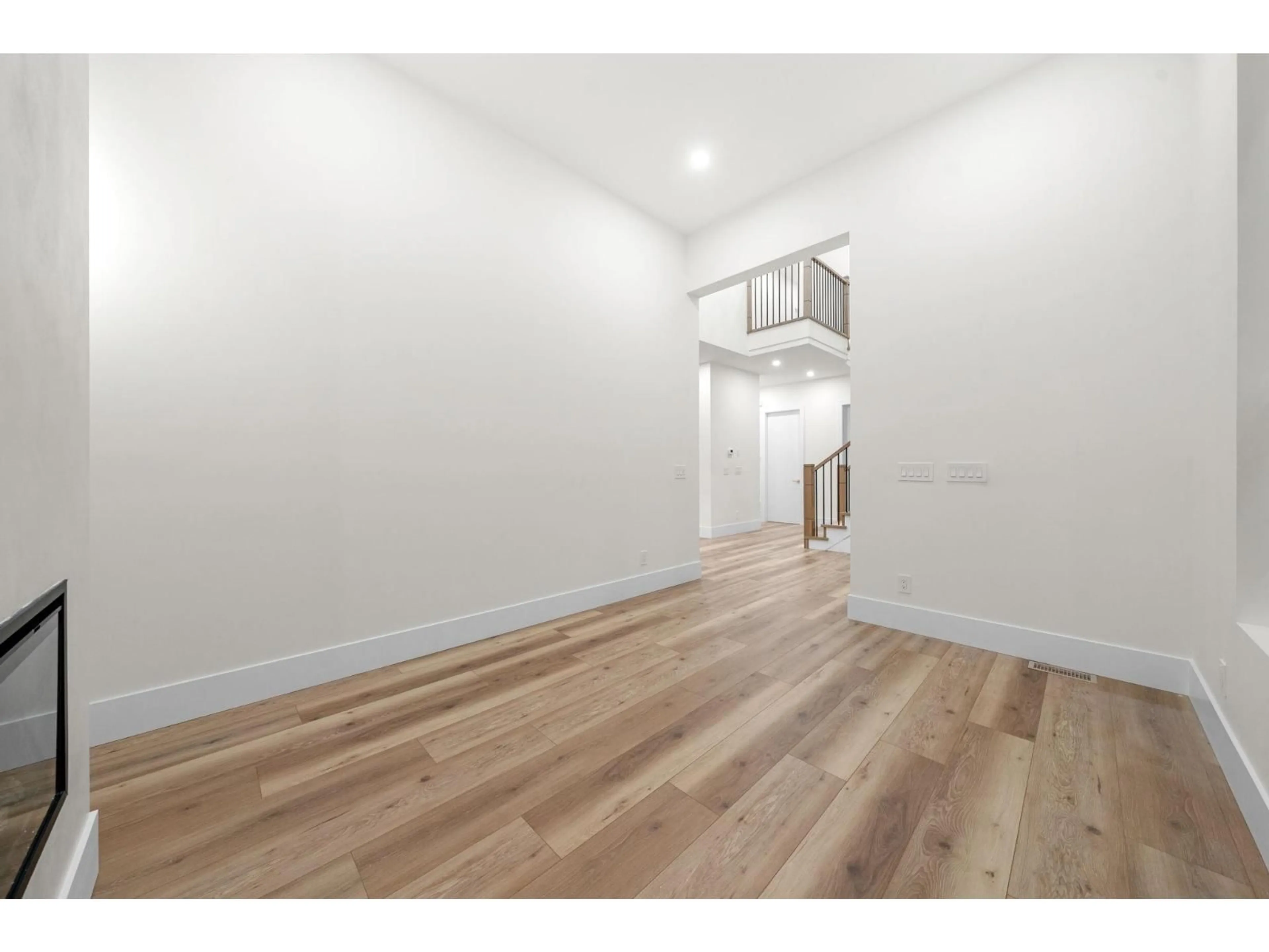 A pic of a room for 2711 202 STREET, Langley British Columbia V2Z0B6