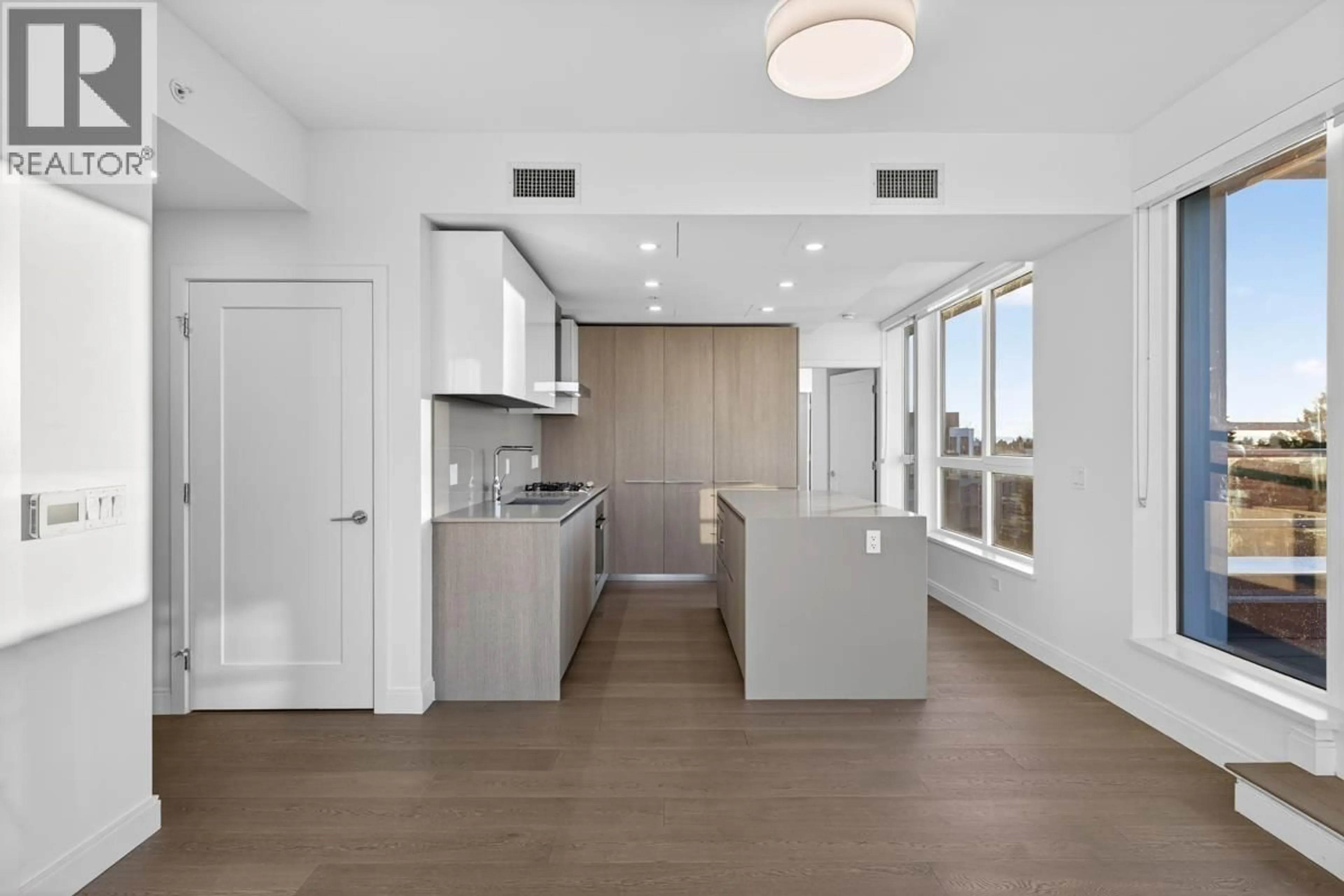 Open concept kitchen, unknown for 602 - 4908 CAMBIE STREET, Vancouver British Columbia V5Z0K1