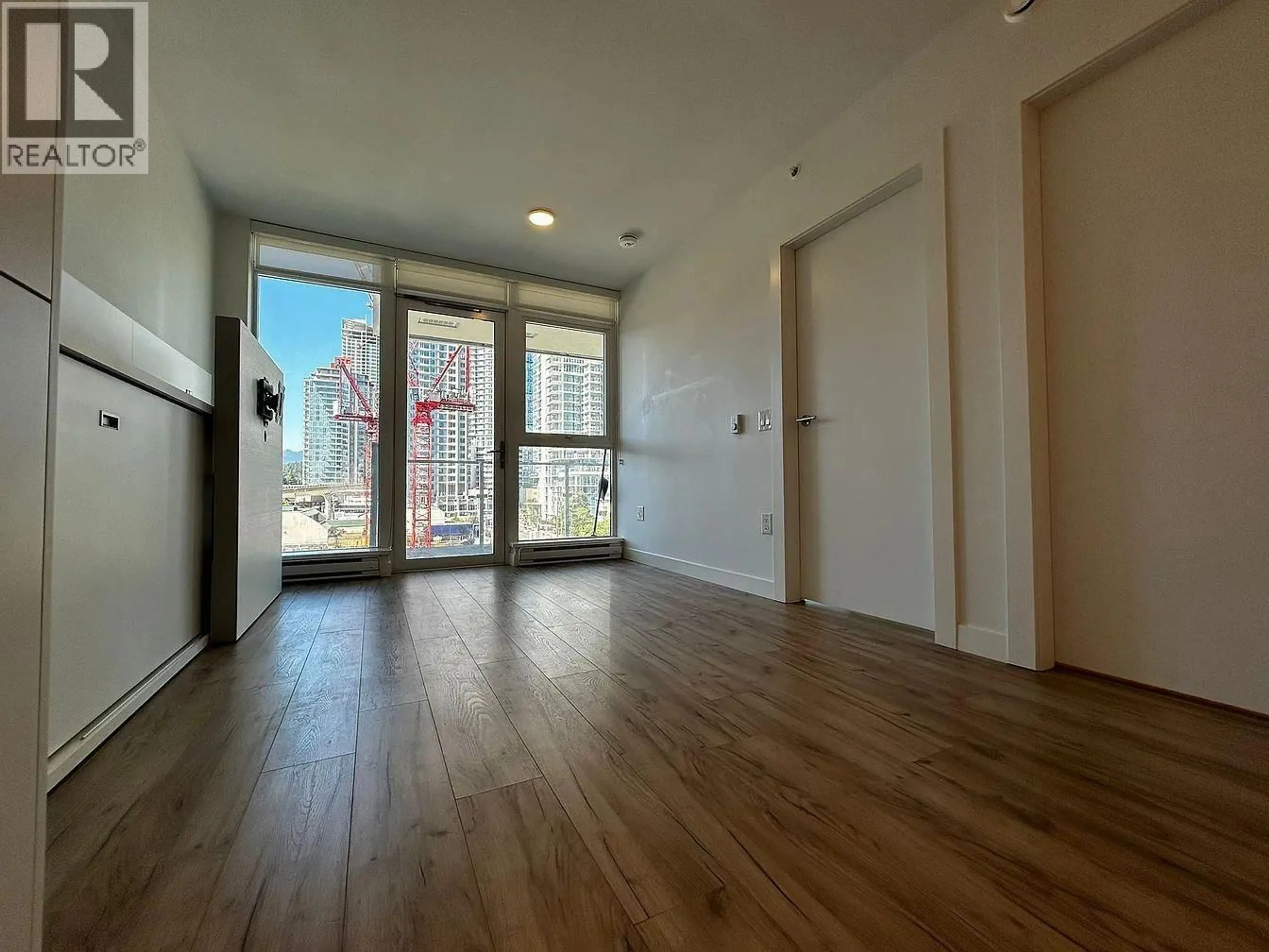 A pic of a room for 608 - 652 WHITING WAY, Coquitlam British Columbia V3J0K3