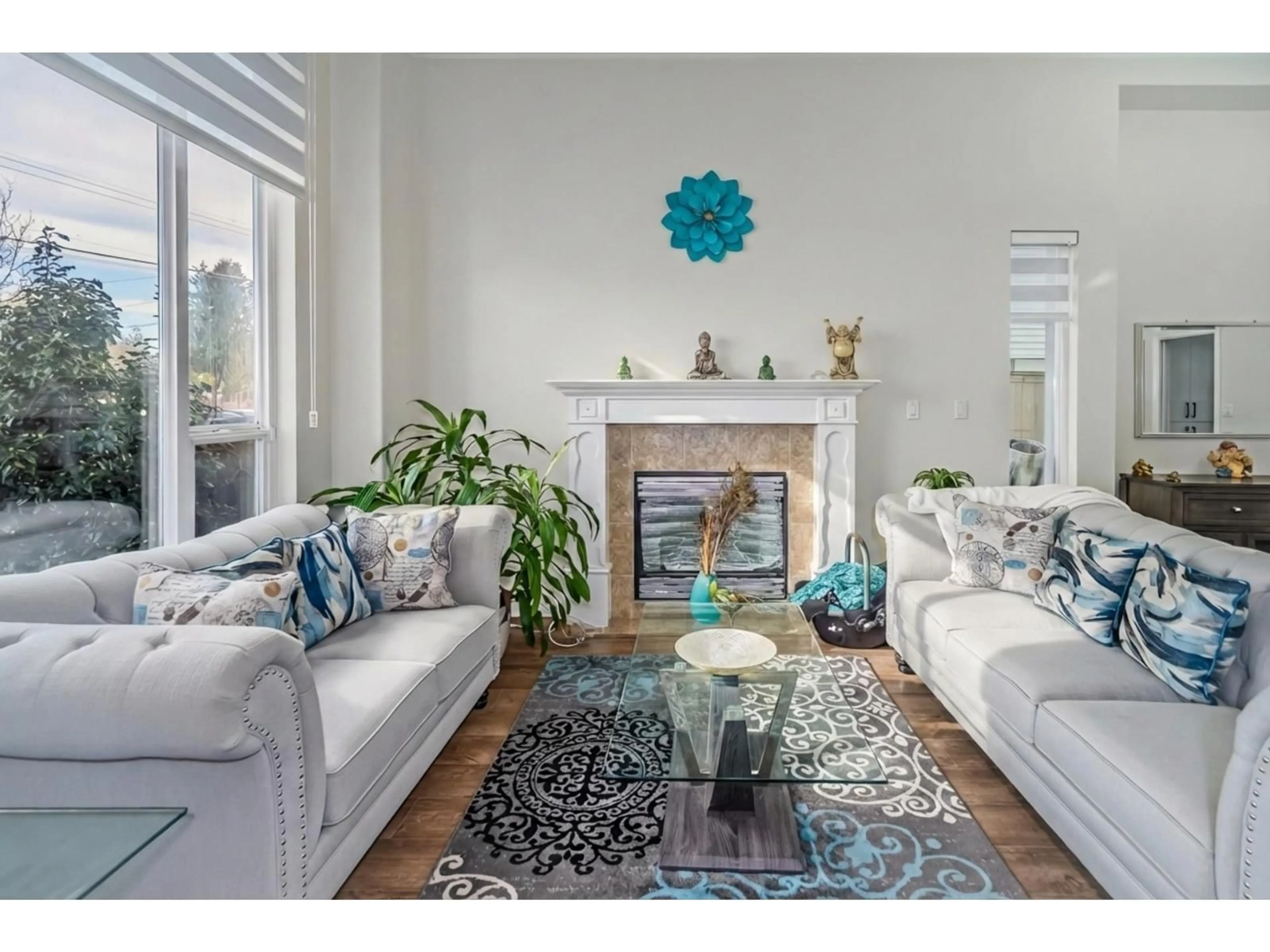 Living room with furniture, unknown for 12414 92 AVENUE, Surrey British Columbia V3V1G5