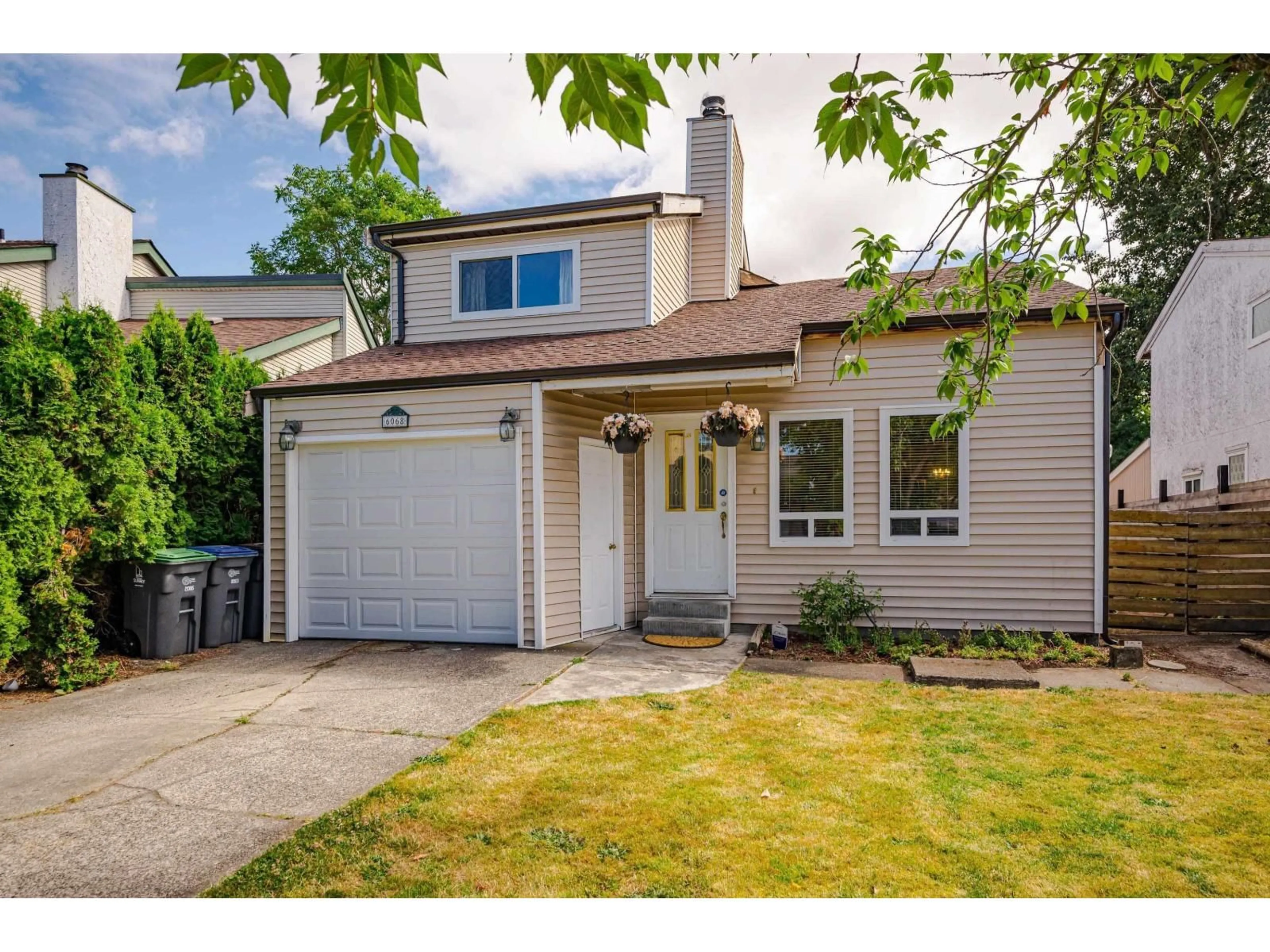 Home with vinyl exterior material, street for 6068 BROOKS CRESCENT, Surrey British Columbia V3S7L1