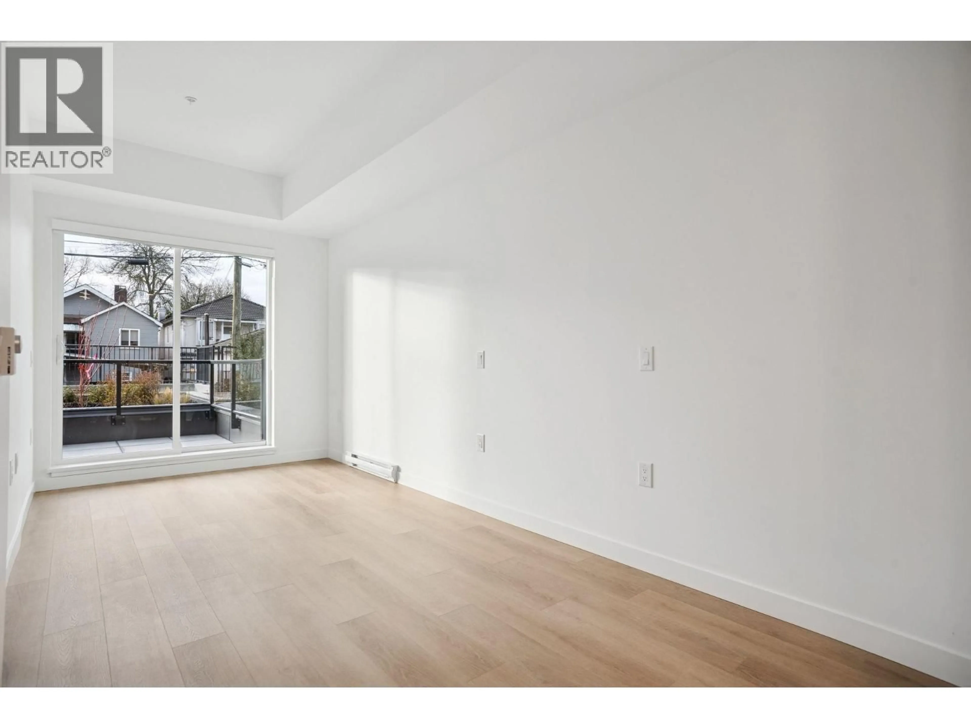 A pic of a room for 104 - 2268 BROADWAY, Vancouver British Columbia V5N0L2