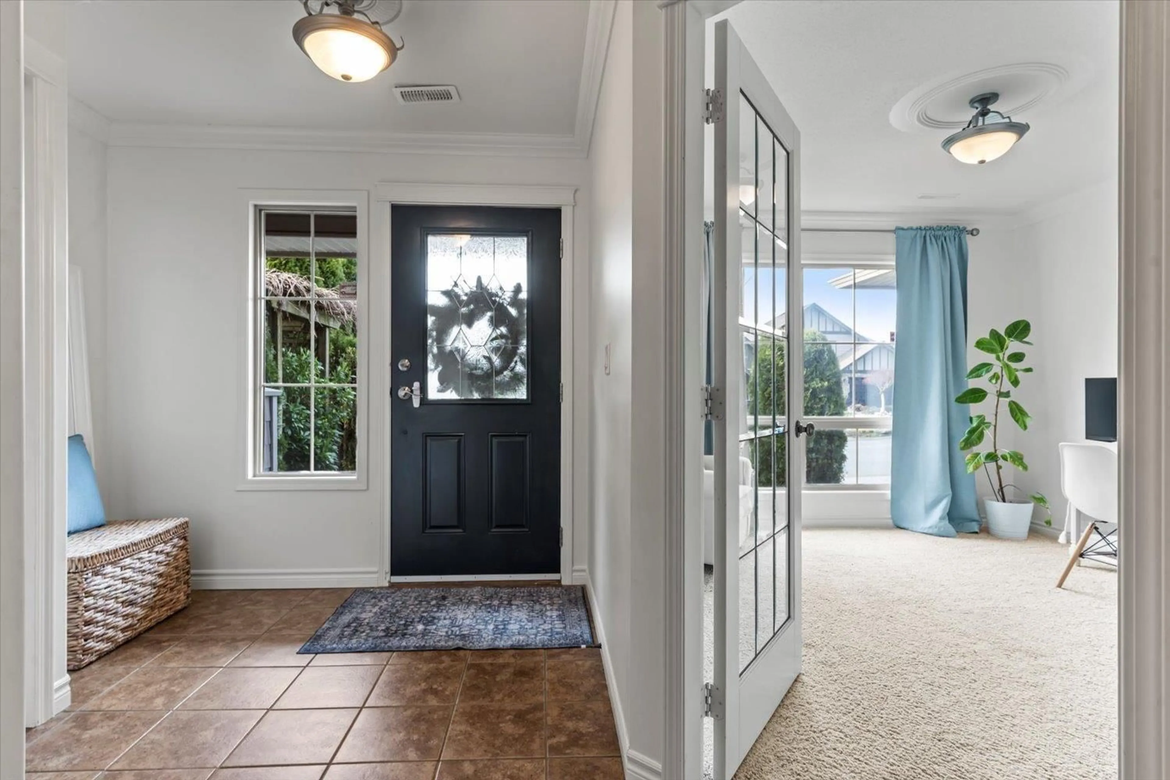 Indoor entryway for 50950 FORD CREEK PLACE, Chilliwack British Columbia V4Z1K5