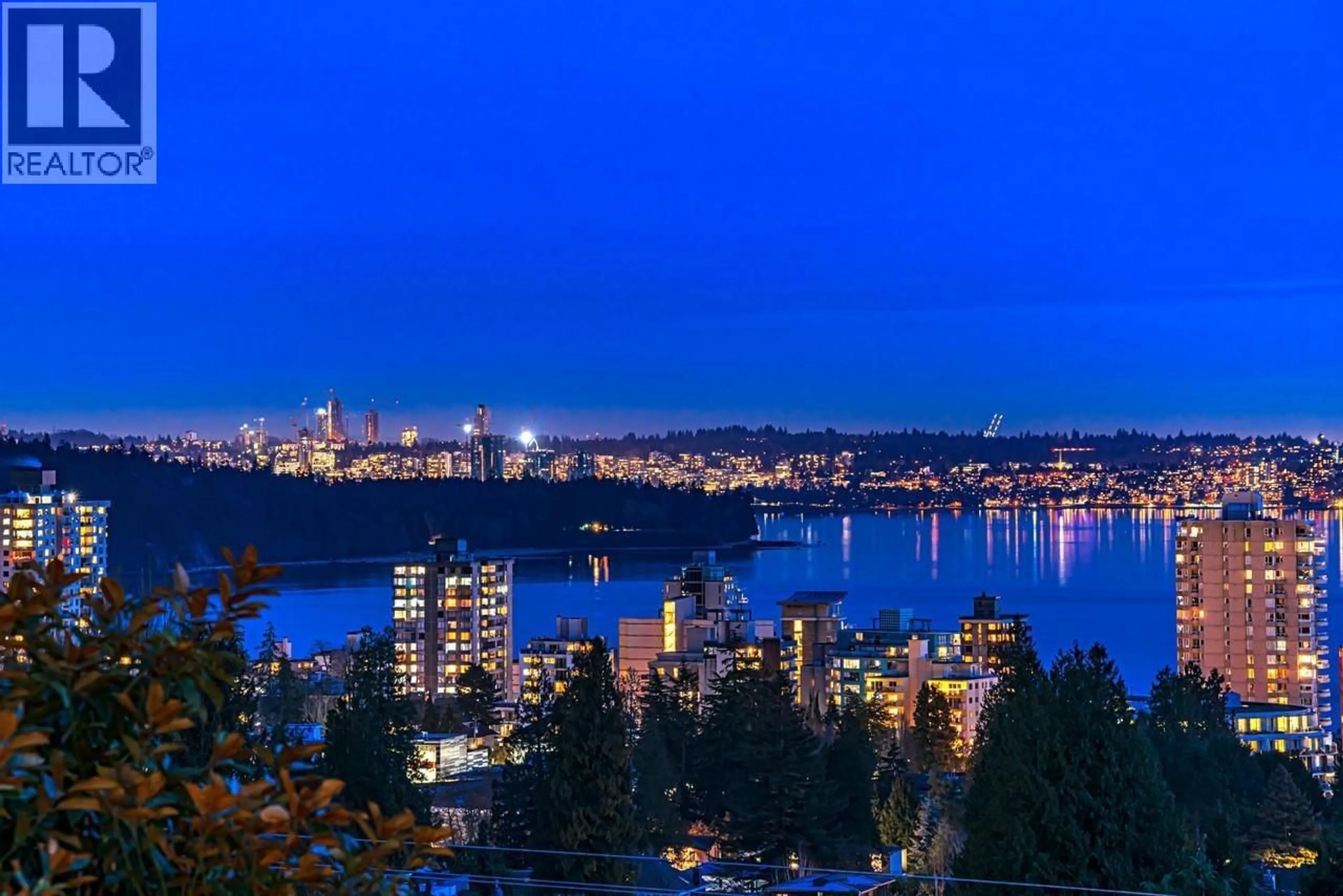 Unknown for 2272 NELSON AVENUE, West Vancouver British Columbia V7V2P8