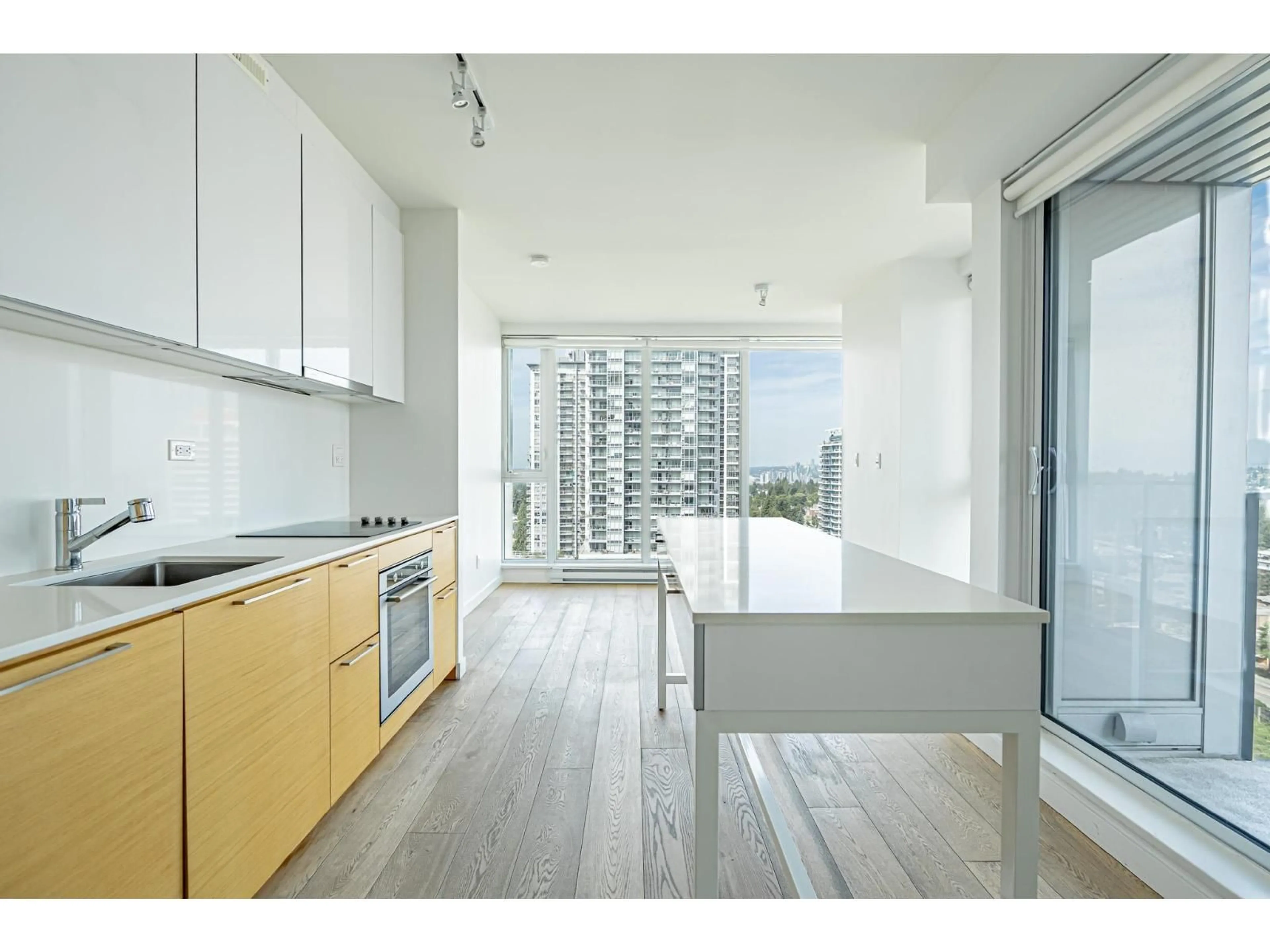 Open concept kitchen, unknown for 2606 - 13438 CENTRAL AVENUE, Surrey British Columbia V3T0N2