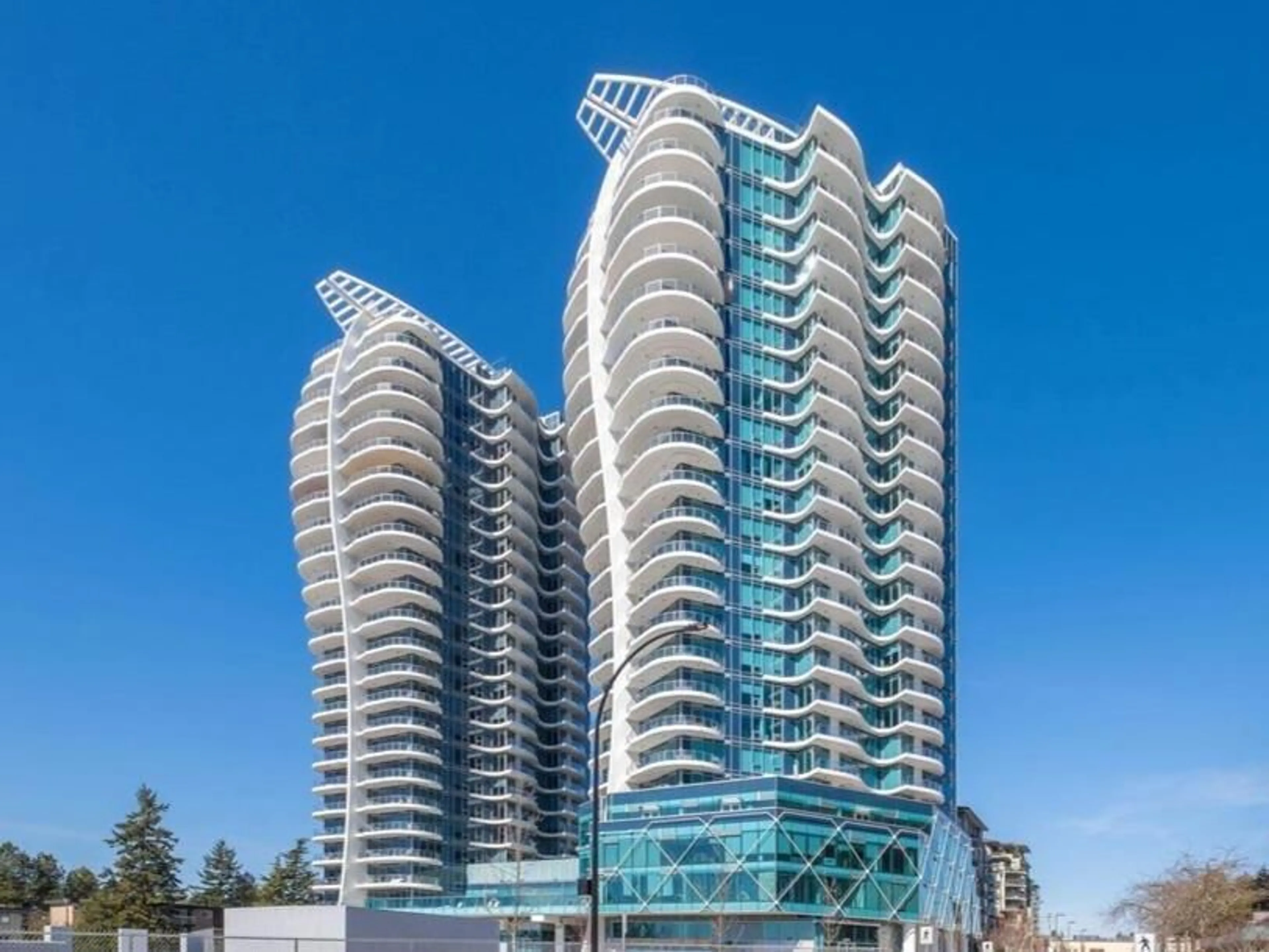 Unknown for 2001 - 1501 FOSTER STREET, White Rock British Columbia V4B0C3