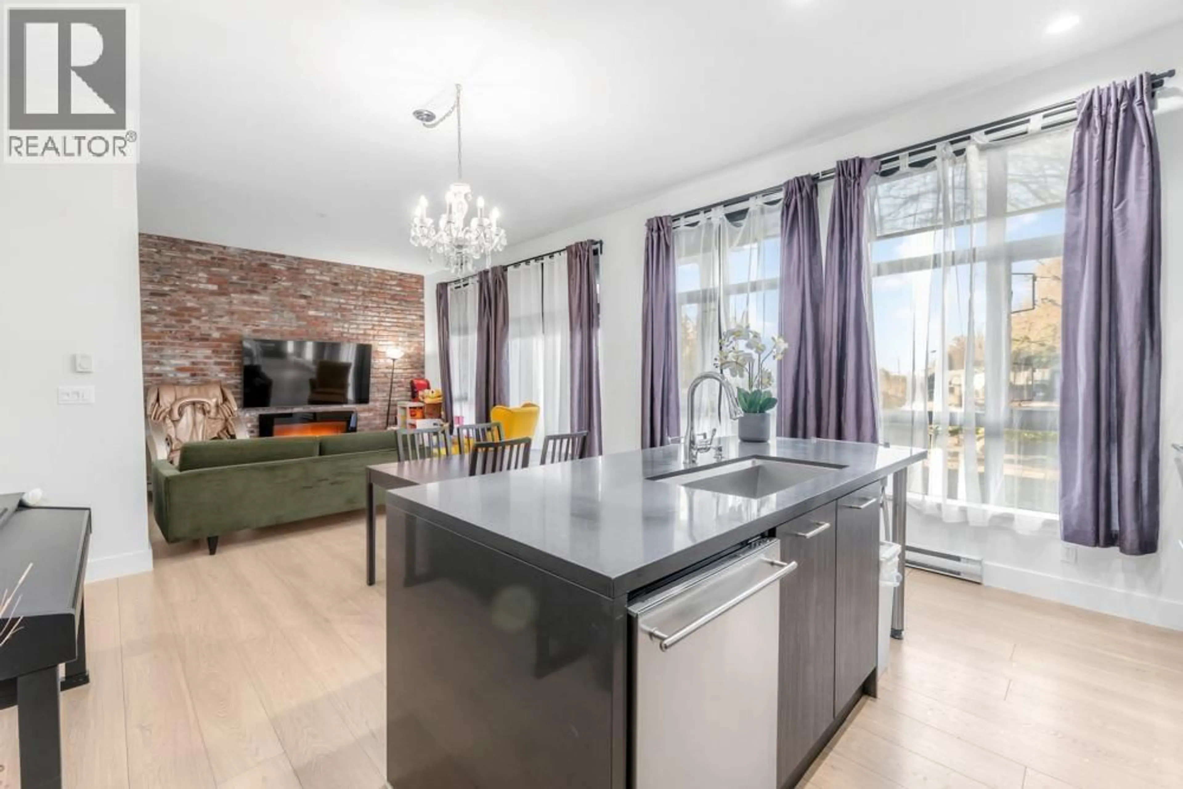 Open concept kitchen, unknown for 101 - 220 SALTER STREET, New Westminster British Columbia V3M0H4