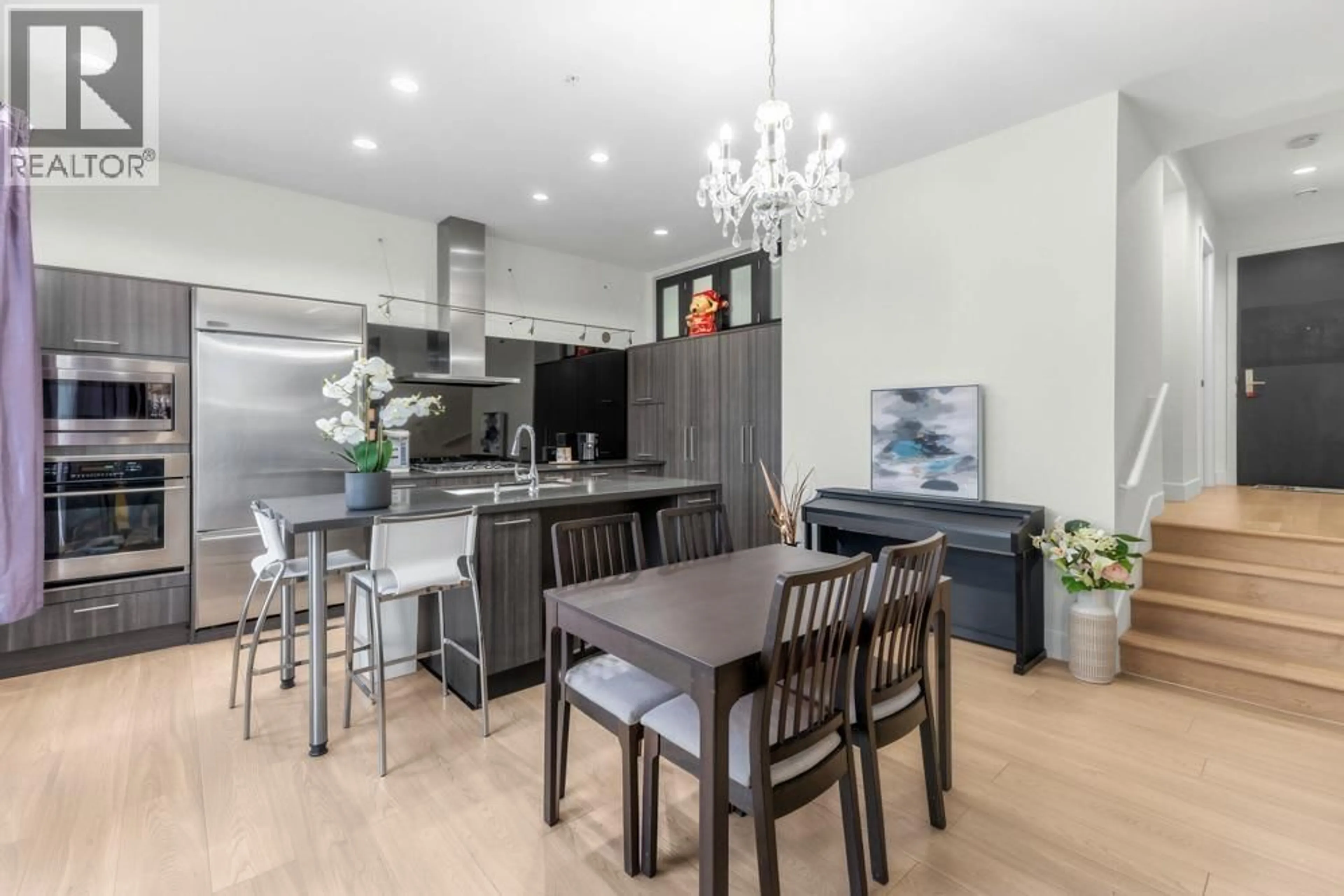 Open concept kitchen, unknown for 101 - 220 SALTER STREET, New Westminster British Columbia V3M0H4