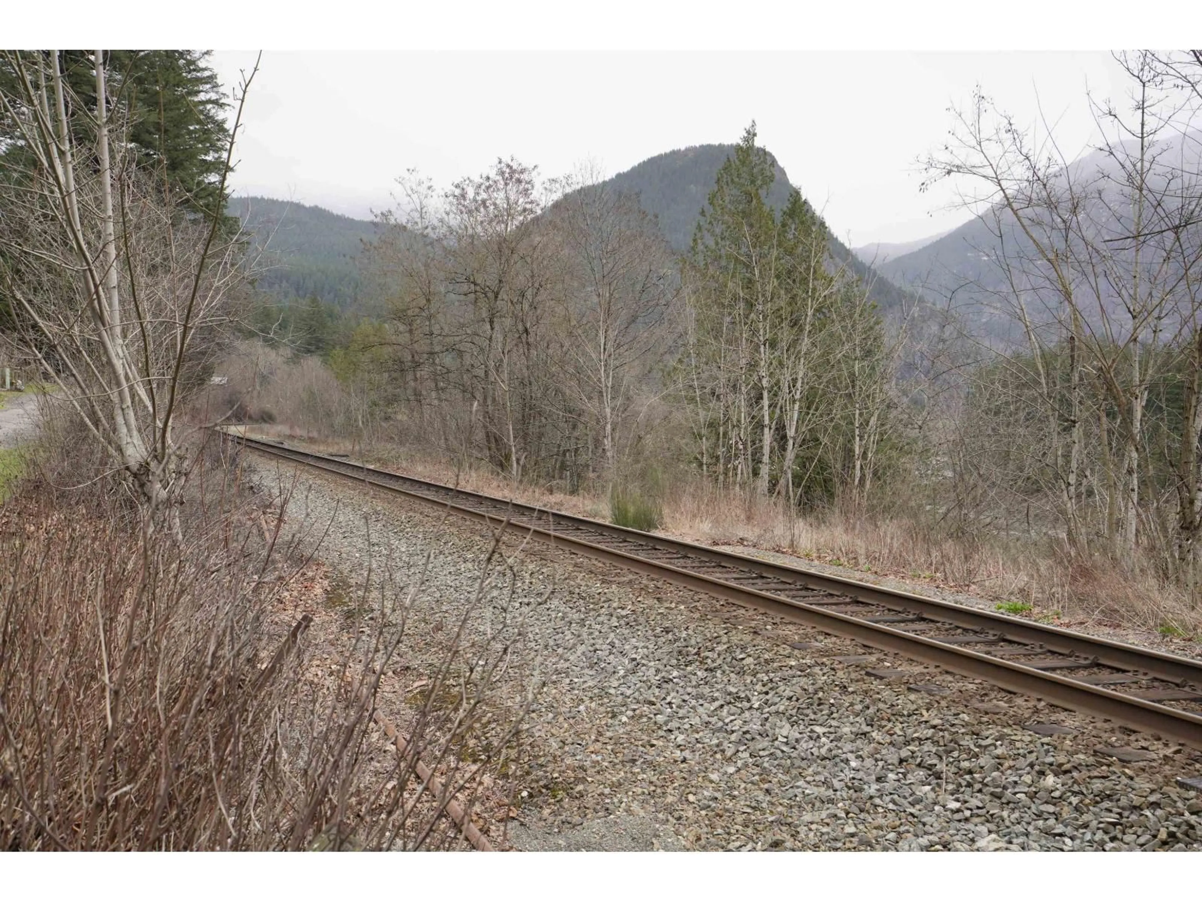 Blurry image for 23 - 30860 TRANS CANADA HIGHWAY, Hope British Columbia V0K2S0