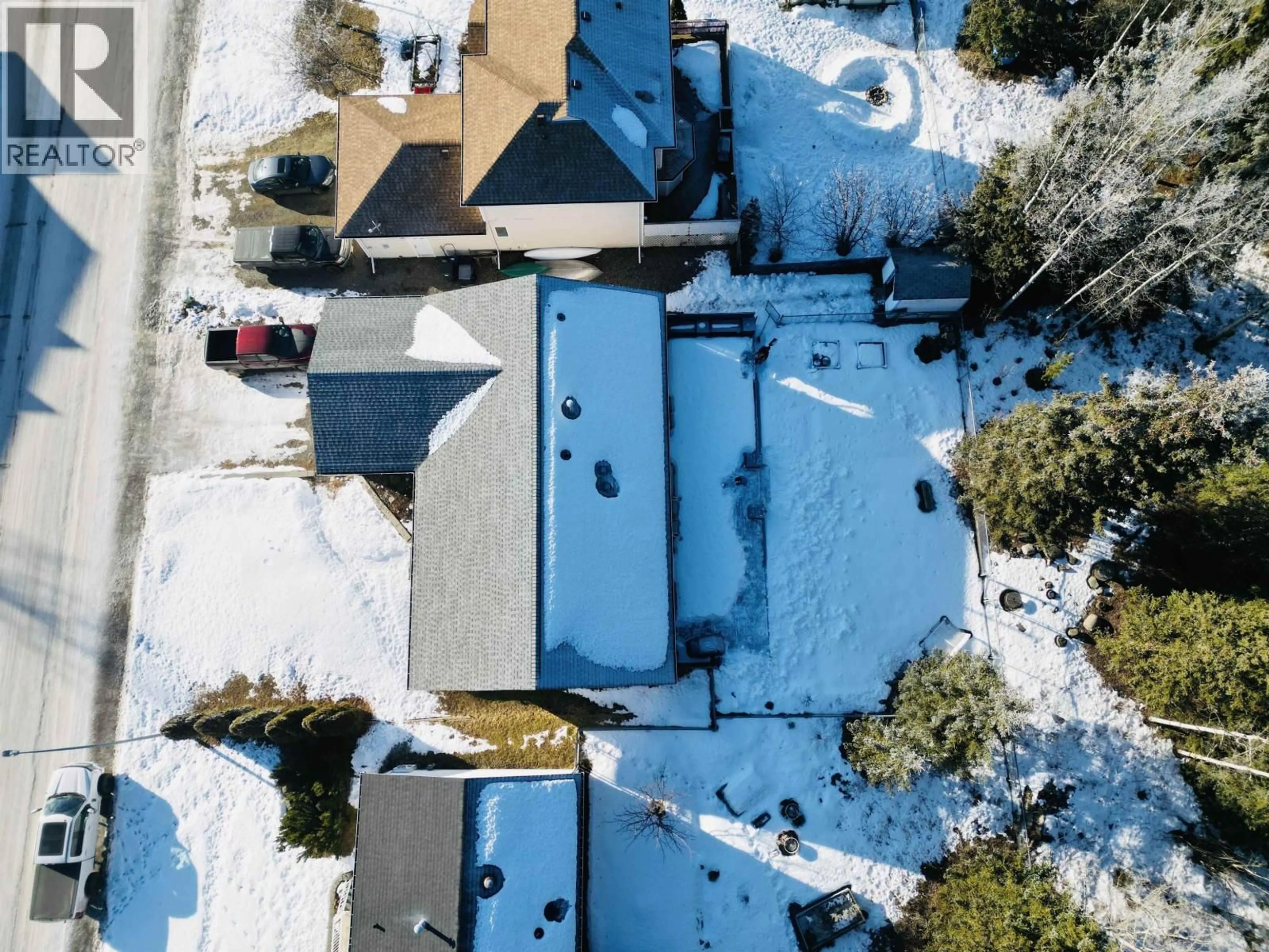 A pic from outside/outdoor area/front of a property/back of a property/a pic from drone, street for 515 9TH AVENUE, Burns Lake British Columbia V0J1E0