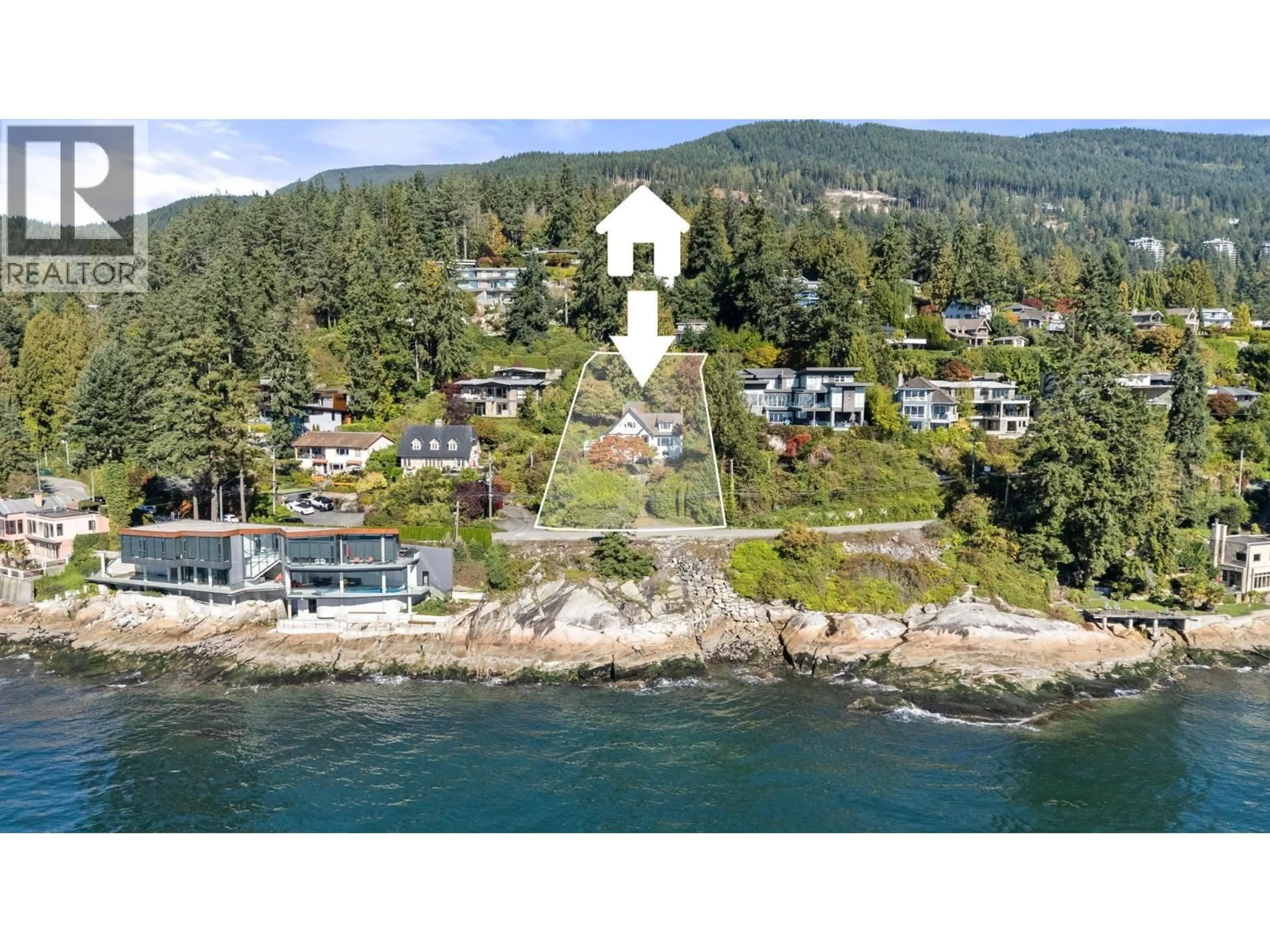 A pic from outside/outdoor area/front of a property/back of a property/a pic from drone, water/lake/river/ocean view for 3721 SUNSET LANE, West Vancouver British Columbia V7V1N3