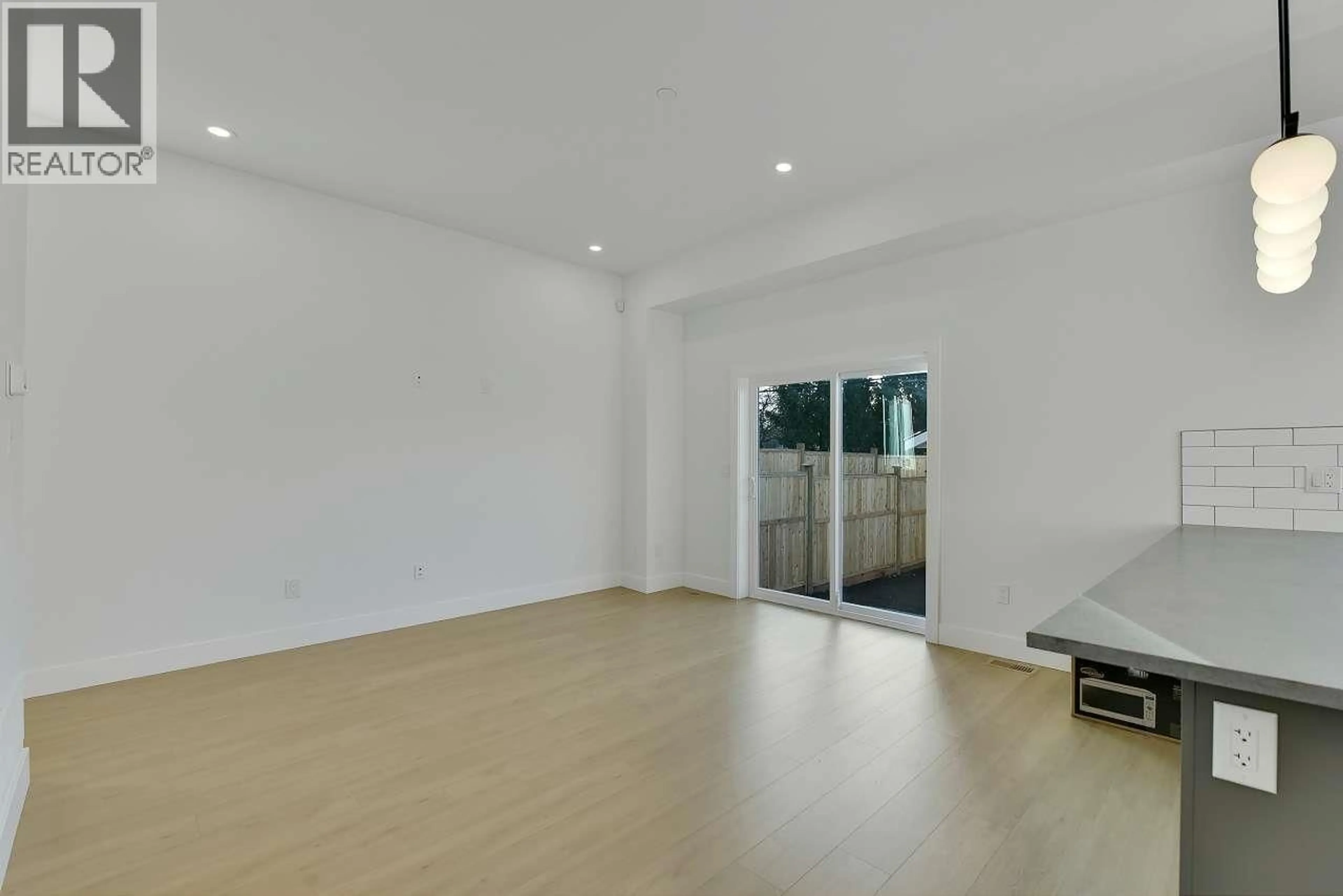 A pic of a room for 1 - 1436 E 1ST AVENUE, Vancouver British Columbia V5N1A3