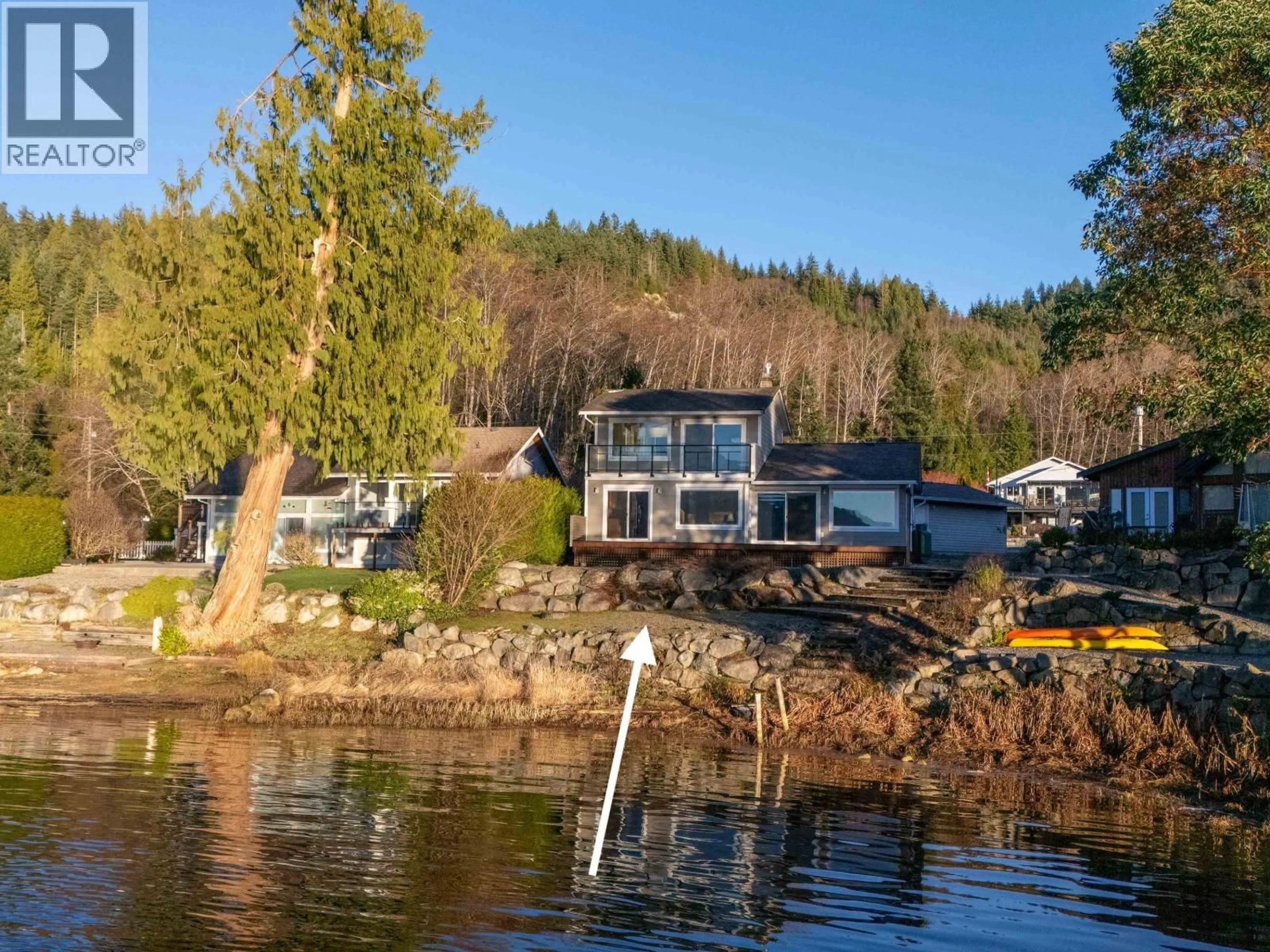 A pic from outside/outdoor area/front of a property/back of a property/a pic from drone, water/lake/river/ocean view for 6343 MARMOT ROAD, Sechelt British Columbia V7Z0L2