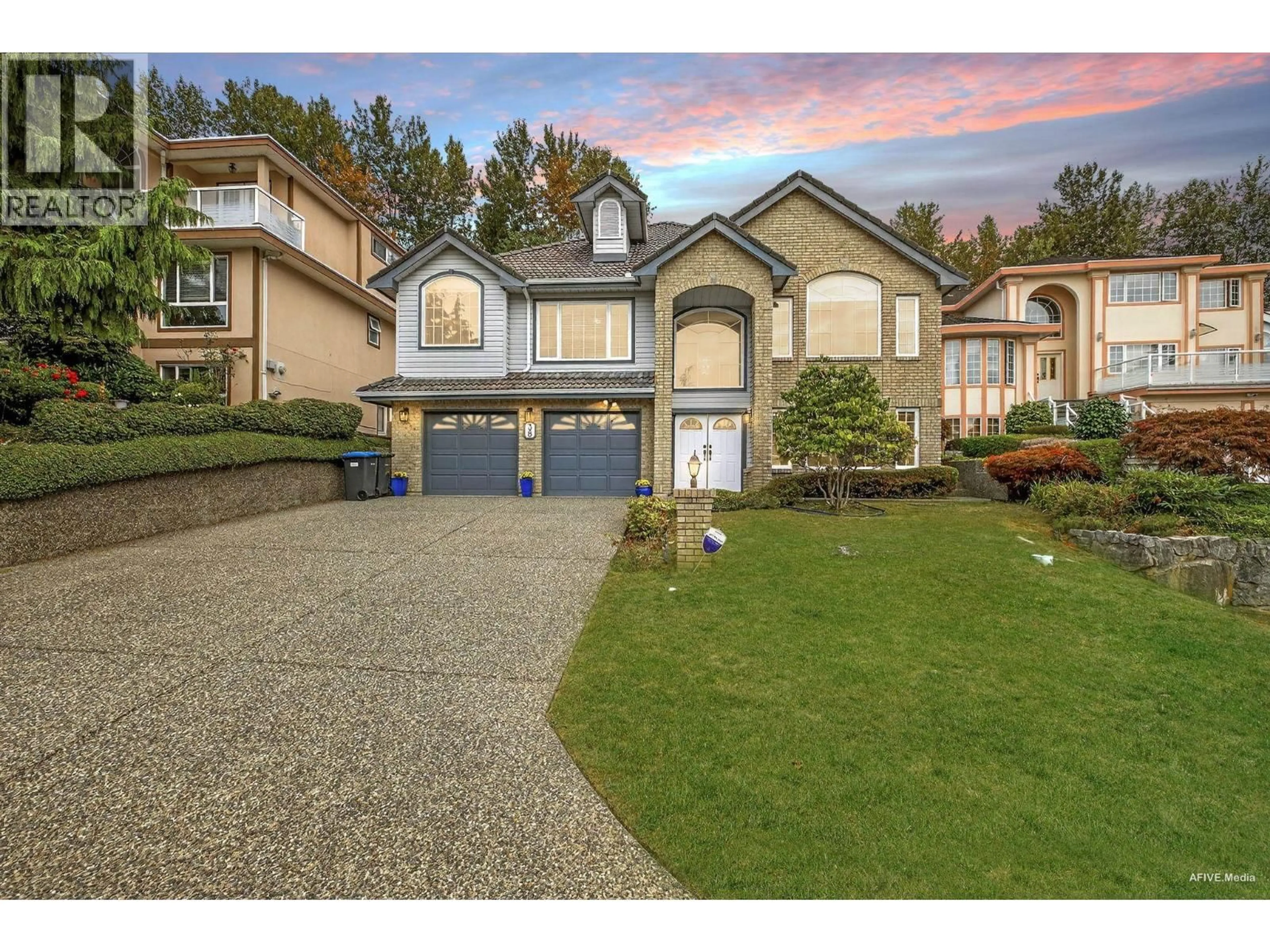 Home with vinyl exterior material, unknown for 38 TIMBERCREST DRIVE, Port Moody British Columbia V3H4T7