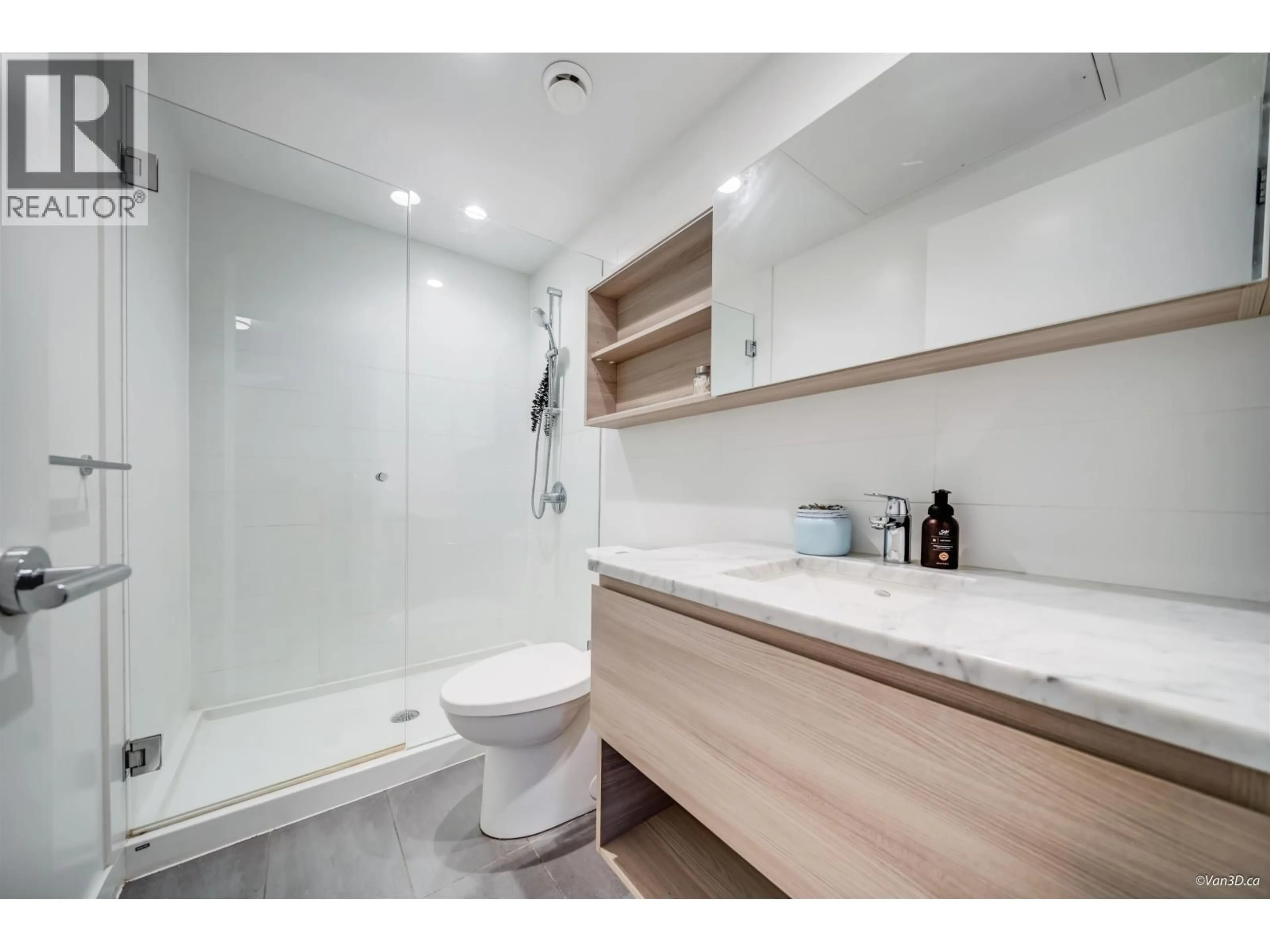 Standard bathroom, ceramic/tile floor for 1204 - 525 FOSTER AVENUE, Coquitlam British Columbia V3J0H6