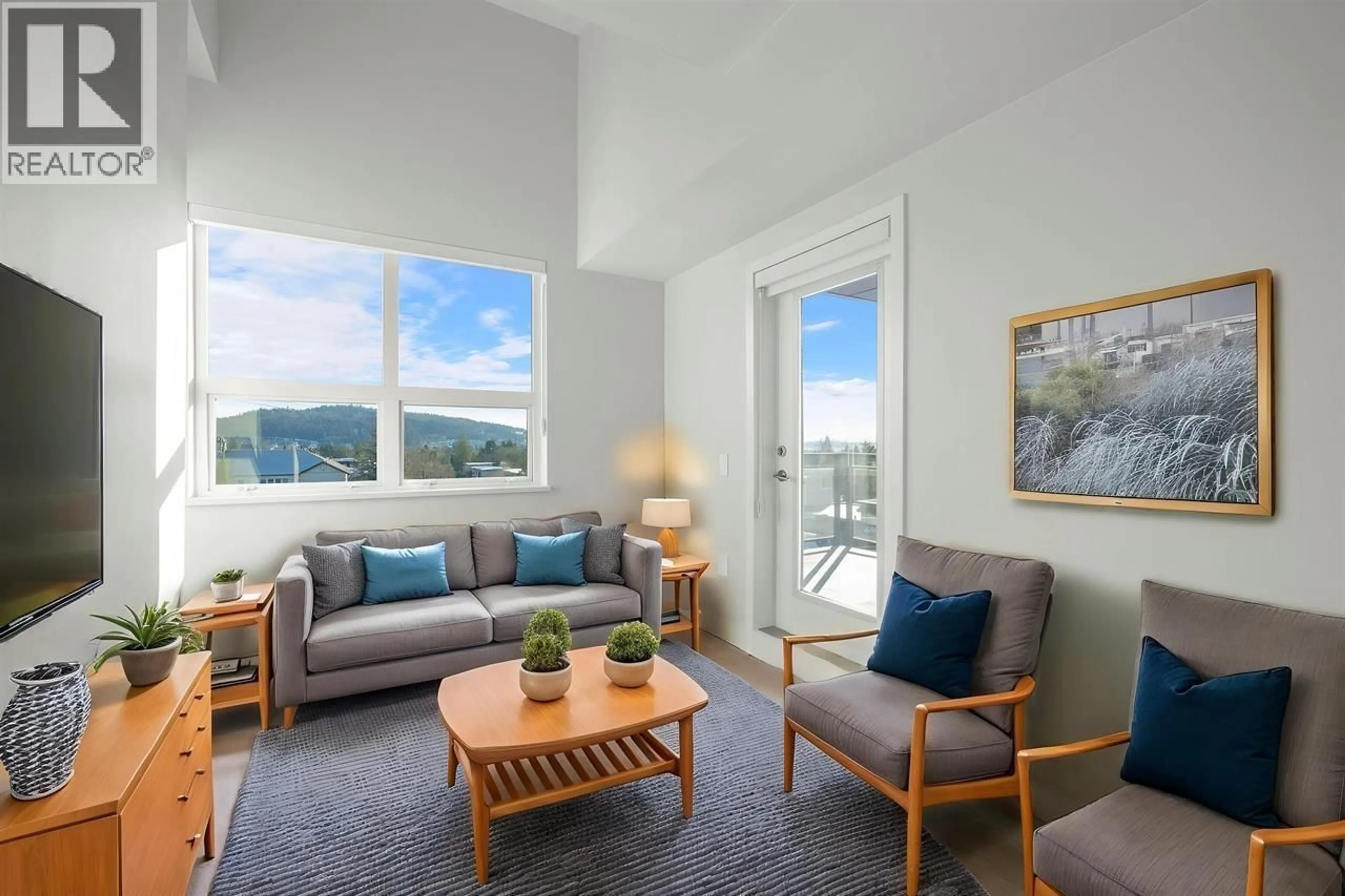 Living room with furniture, unknown for 405 - 5535 HASTINGS STREET, Burnaby British Columbia V5B1R2