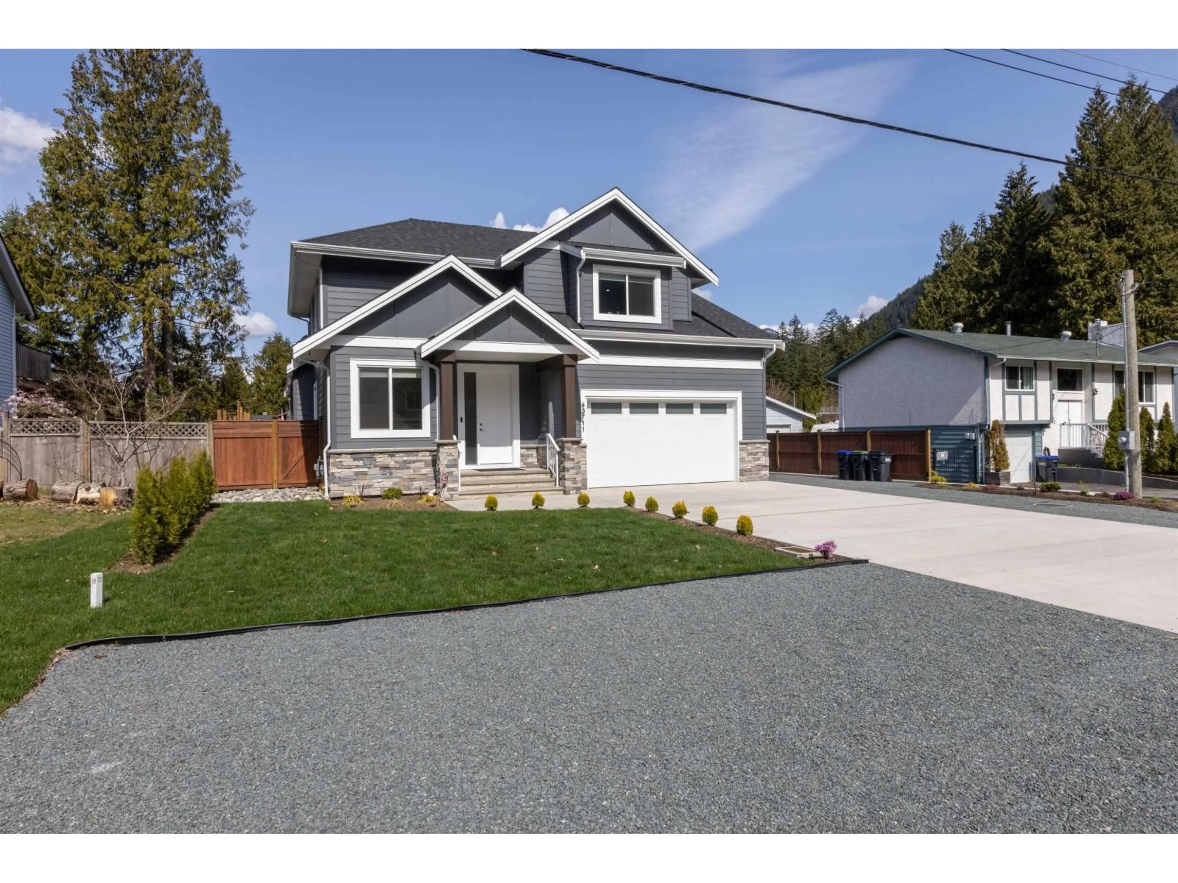 Home with vinyl exterior material, street for 63711 ROSEWOOD AVENUE, Hope British Columbia V0X1L2