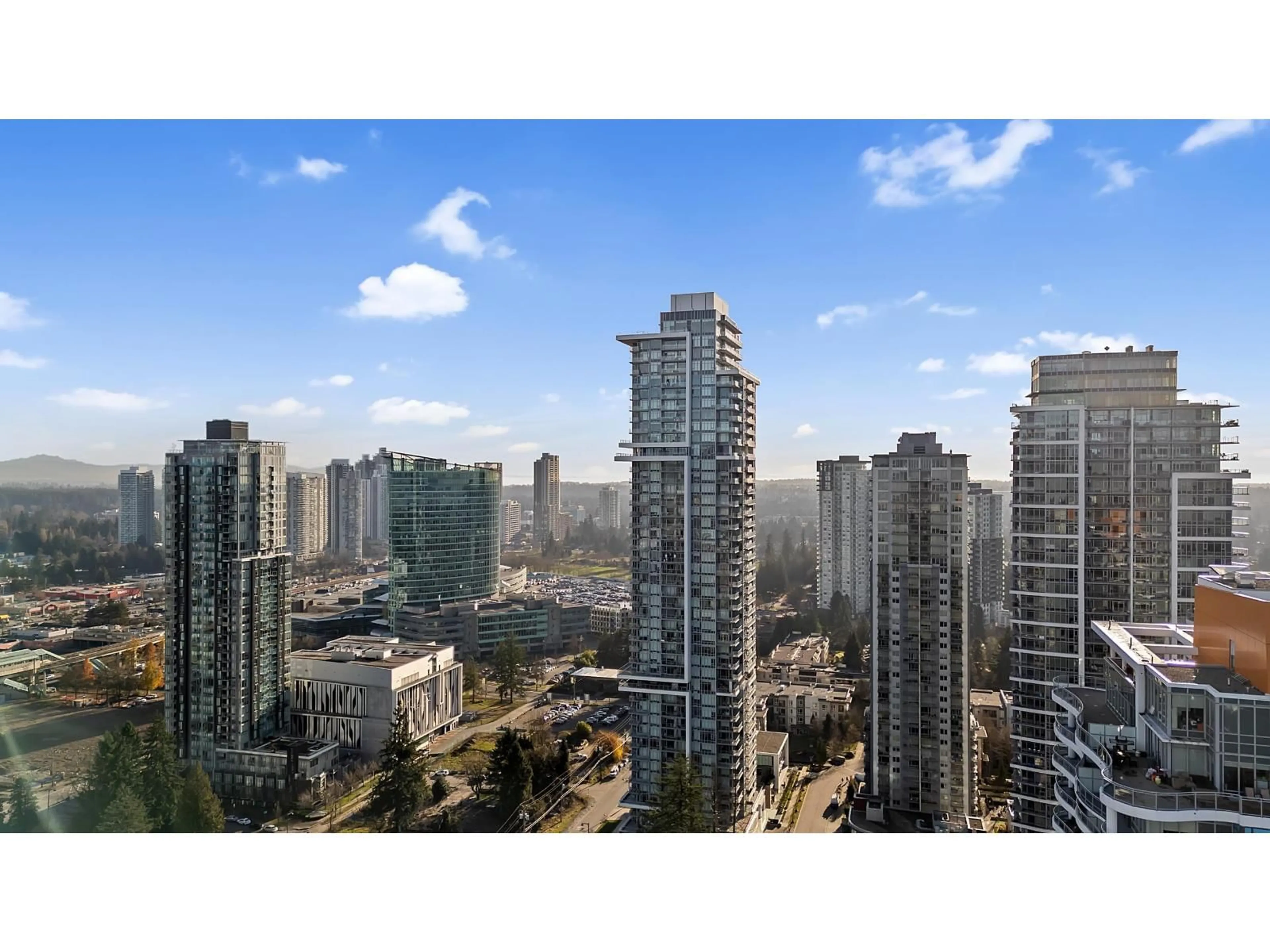 A pic from outside/outdoor area/front of a property/back of a property/a pic from drone, city buildings view from balcony for 2004 - 13350 CENTRAL AVENUE, Surrey British Columbia V3T0S1