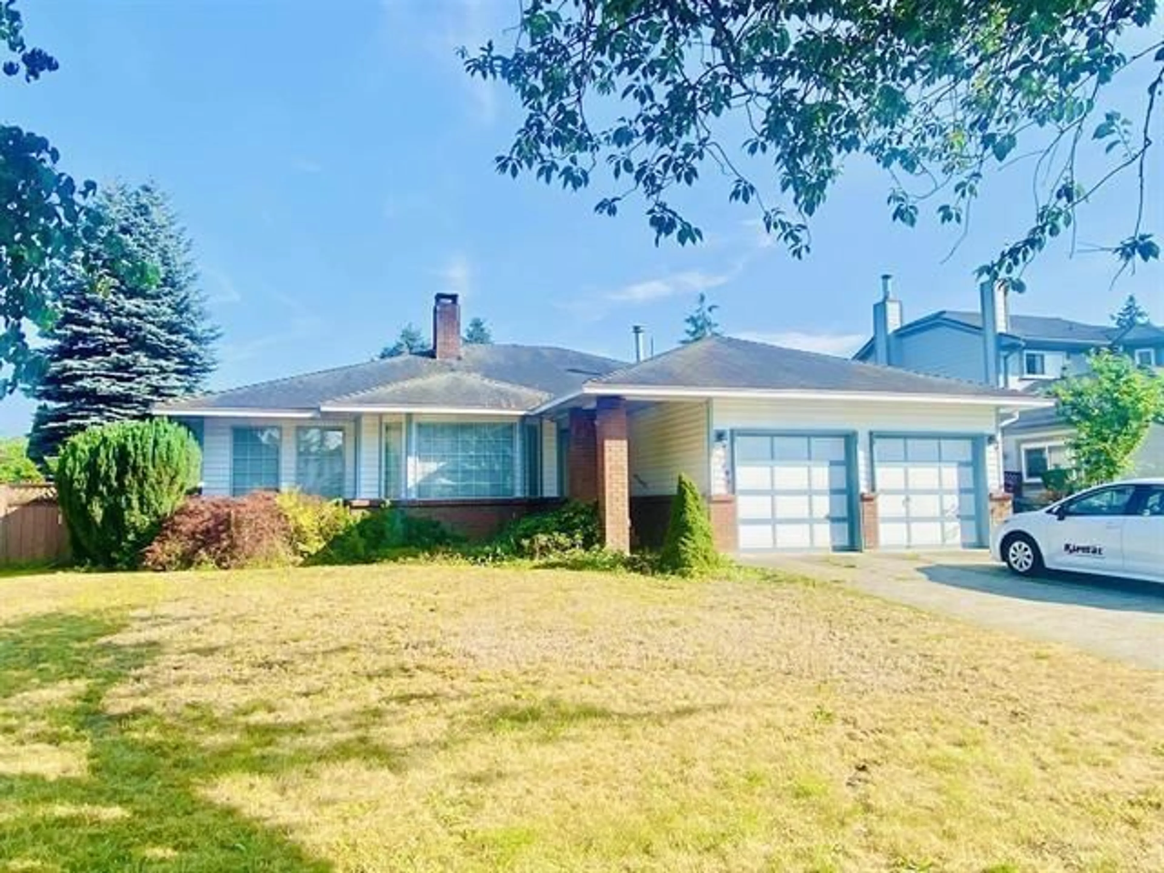 Unknown for 15436 94 AVENUE, Surrey British Columbia V3R9C9