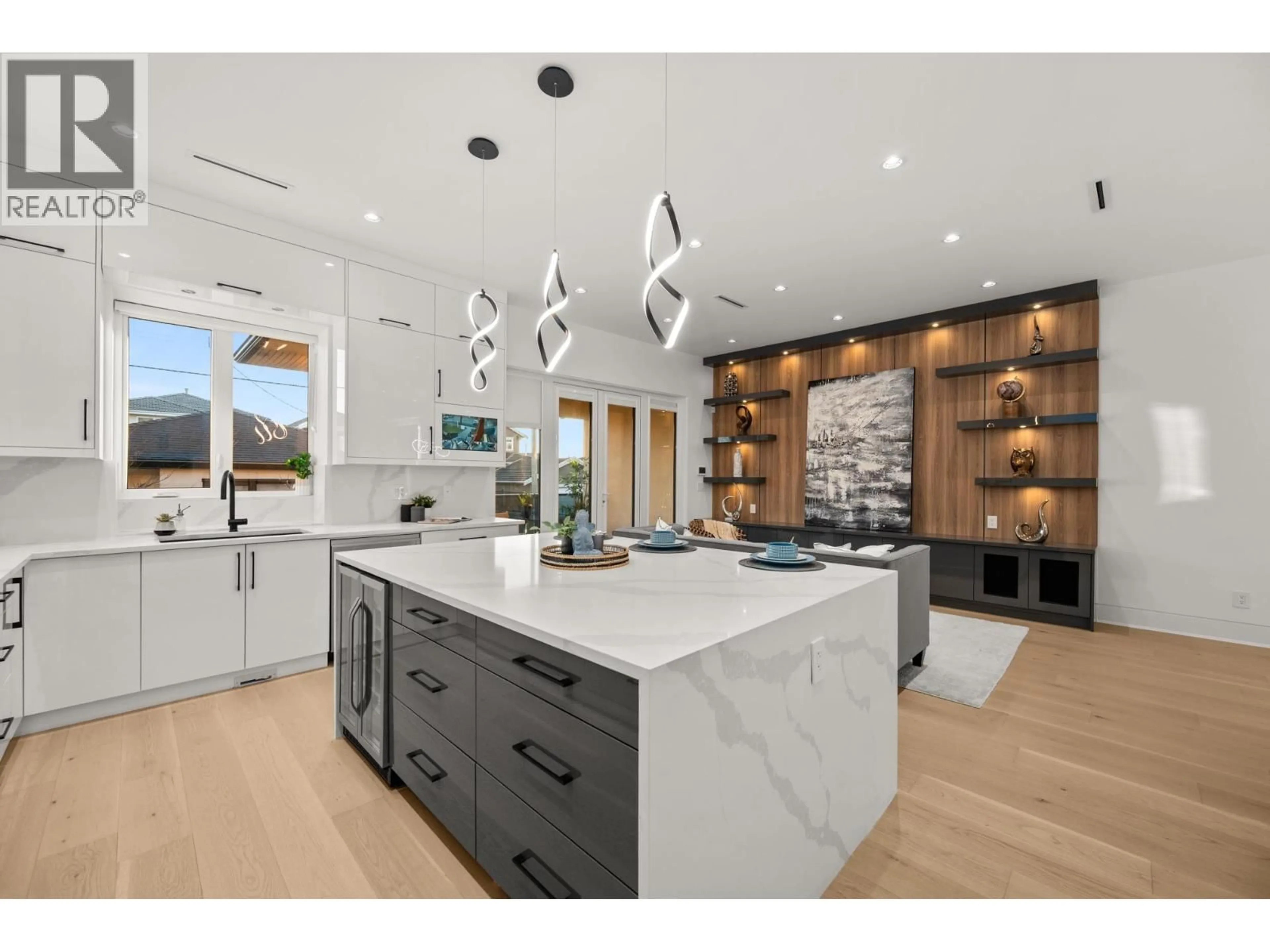 Open concept kitchen, unknown for 4346 PENDER STREET, Burnaby British Columbia V5C2M6