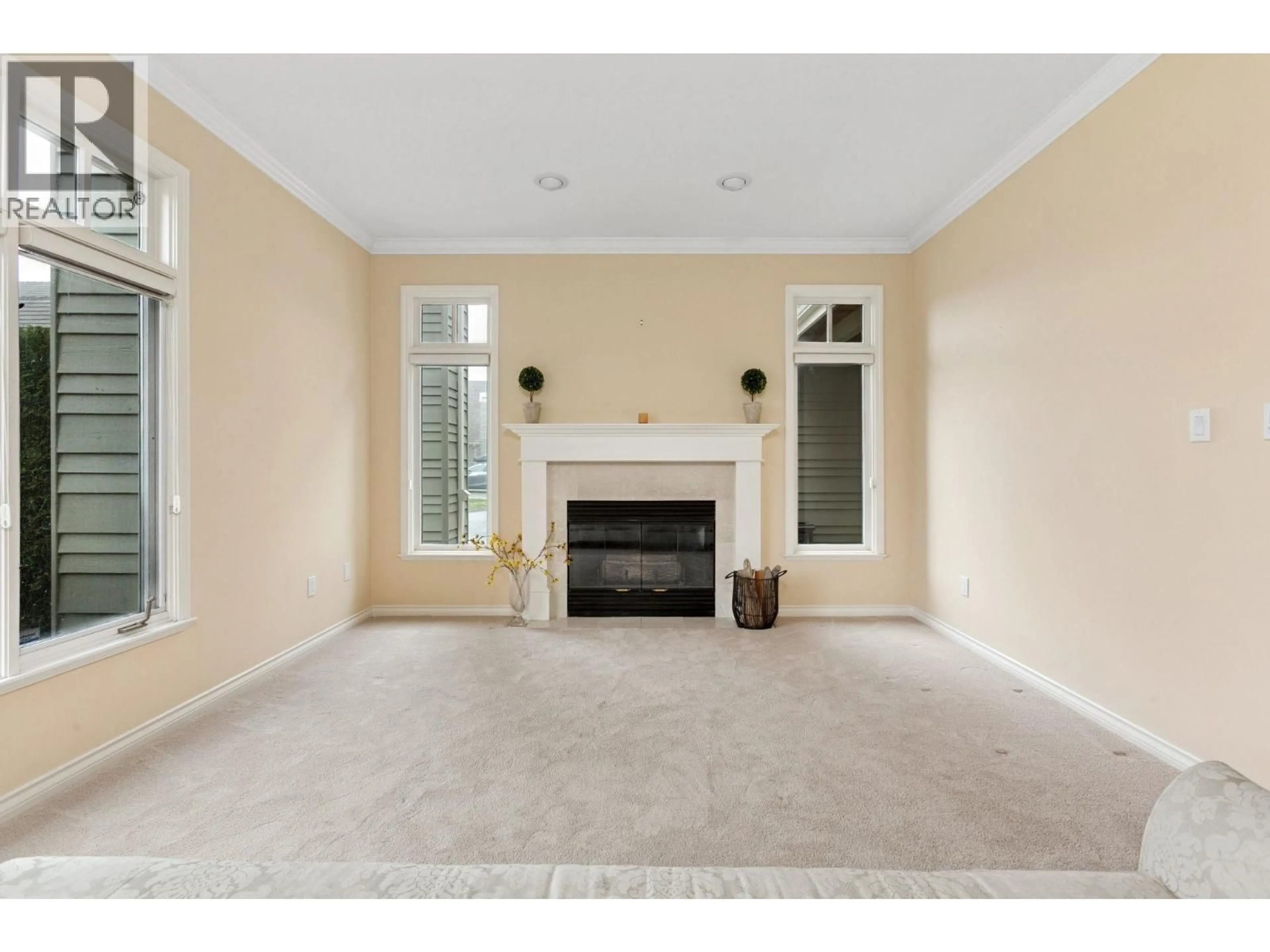 Unknown for 125 - 6505 3 AVENUE, Delta British Columbia V4L2N1