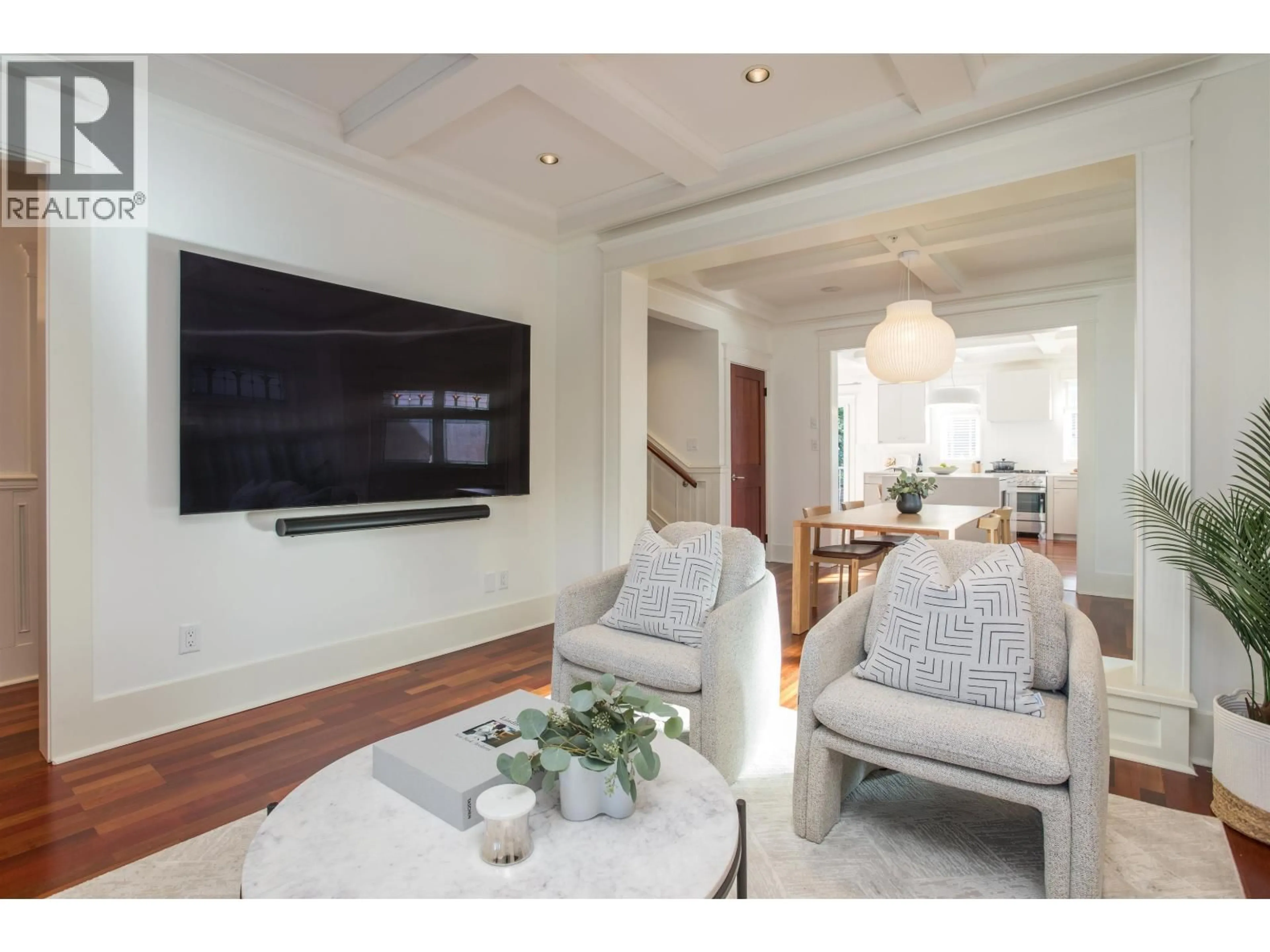 Home theater for 3242 3RD AVENUE, Vancouver British Columbia V6K1N4