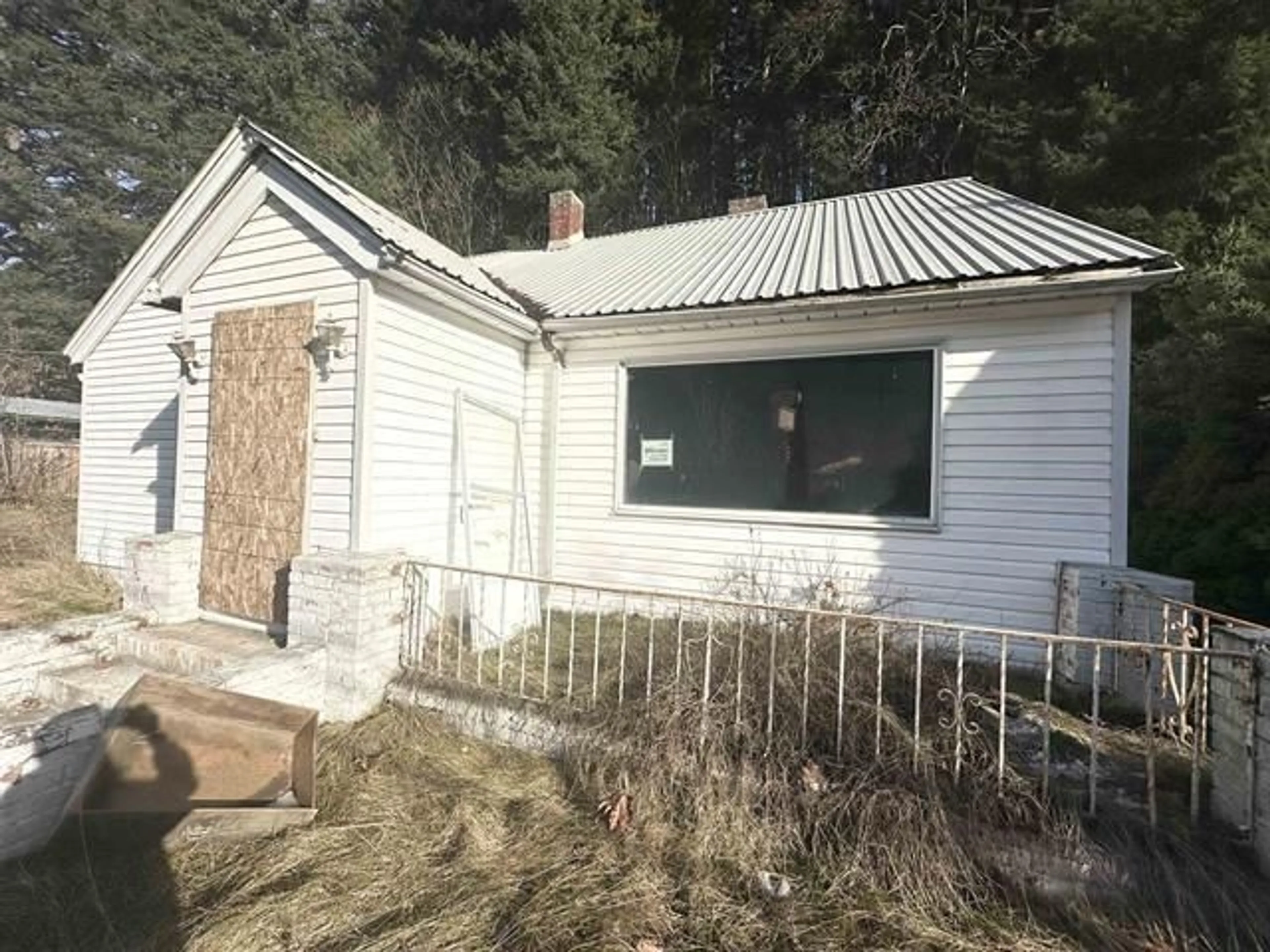 Unknown for 48130 TRANS CANADA HIGHWAY, Boston Bar / Lytton British Columbia V0K1C0