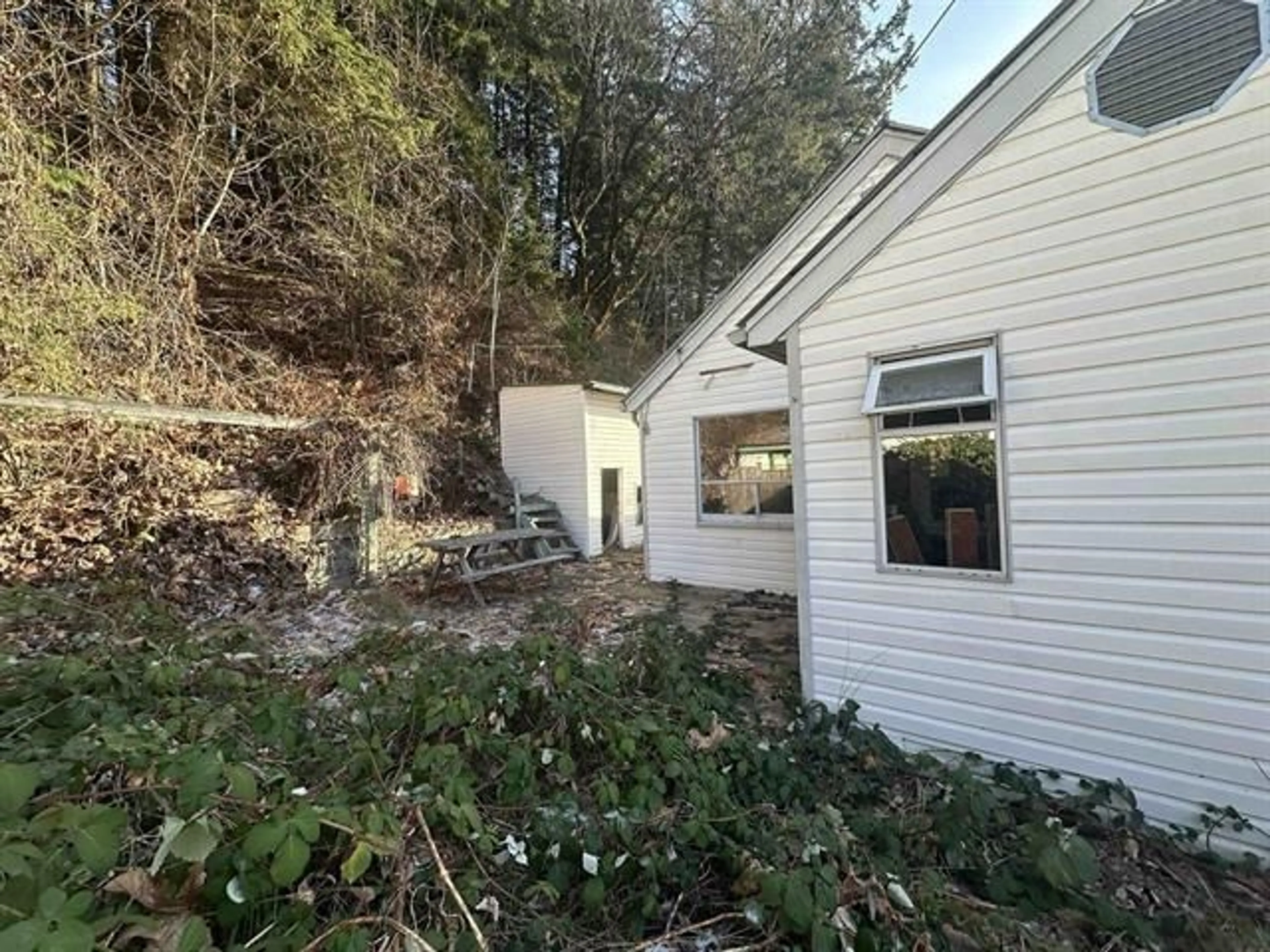 A pic from outside/outdoor area/front of a property/back of a property/a pic from drone, unknown for 48130 TRANS CANADA HIGHWAY, Boston Bar / Lytton British Columbia V0K1C0