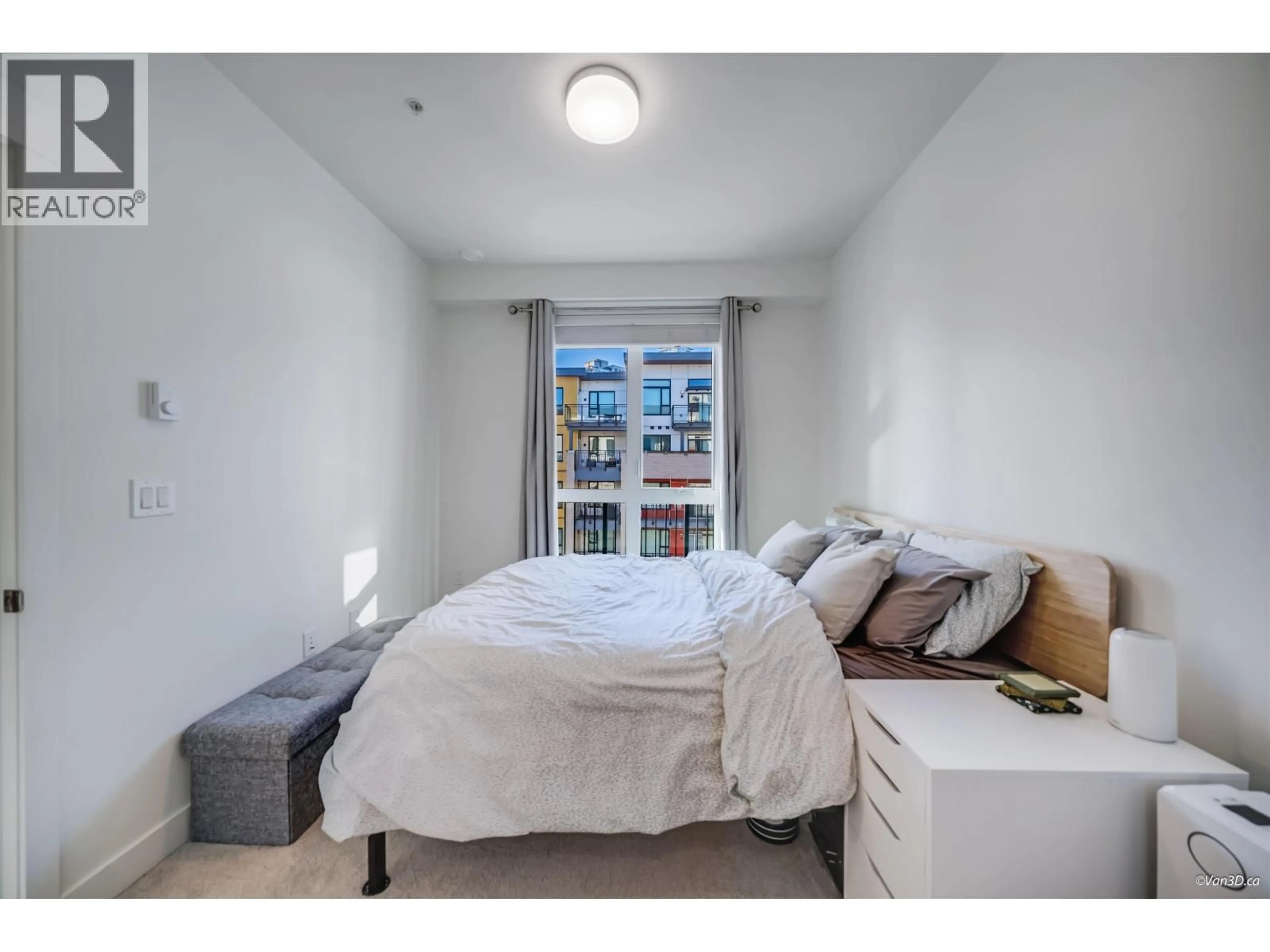 A pic of a room for 415 - 750 DOGWOOD, Coquitlam British Columbia V3J4B7