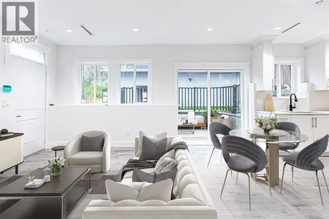 1010 24TH AVENUE, Vancouver 3