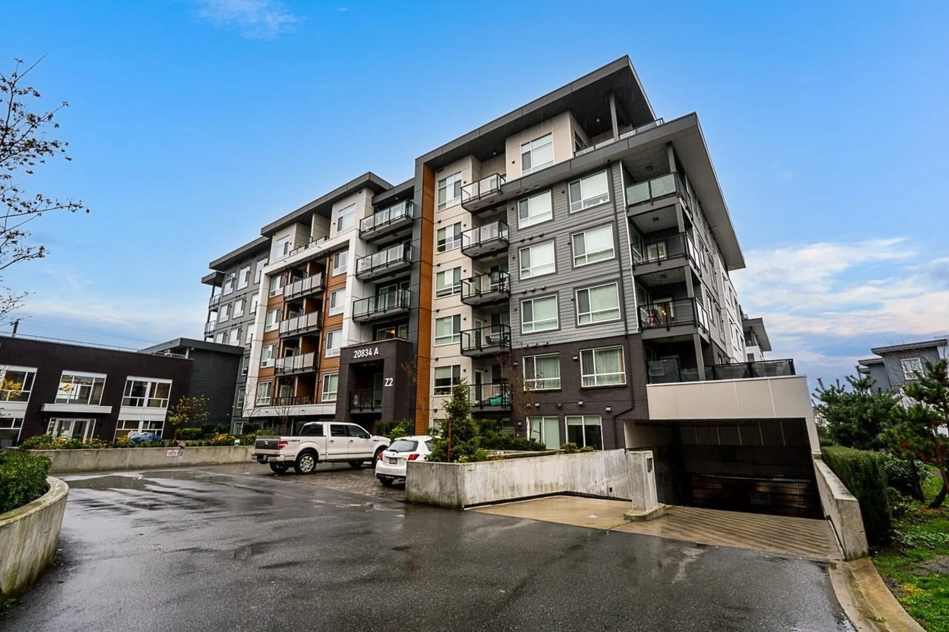 Unknown for A615 - 20834 80 AVENUE, Langley British Columbia V2Y3M4