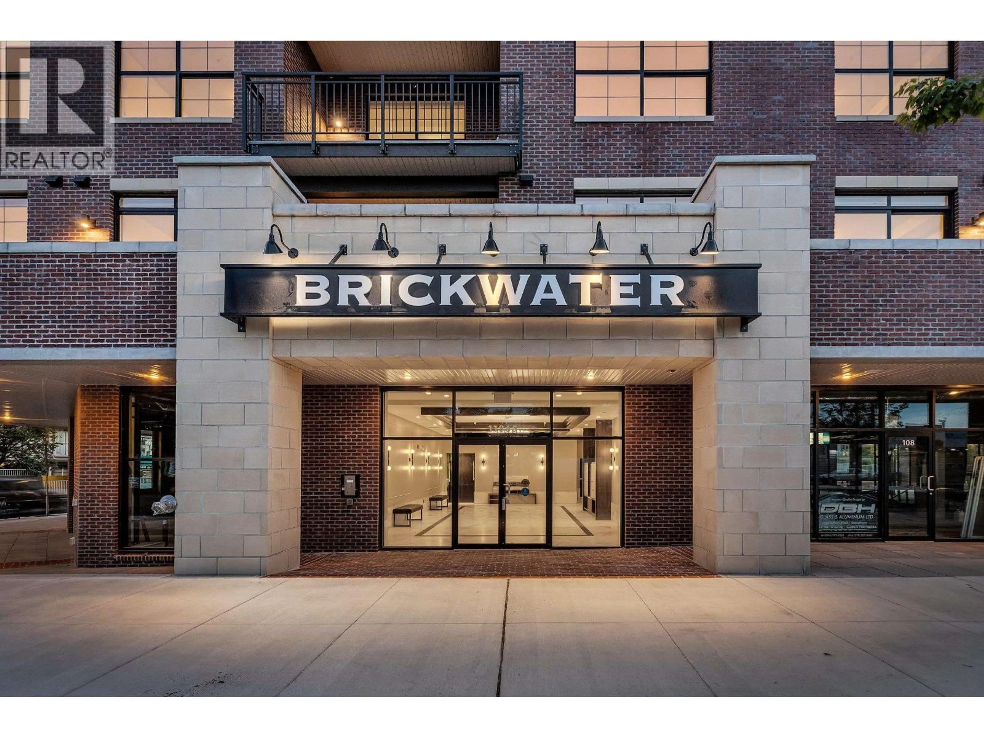 Home with brick exterior material, building for 611 - 22638 119 AVENUE, Maple Ridge British Columbia V2X4L1