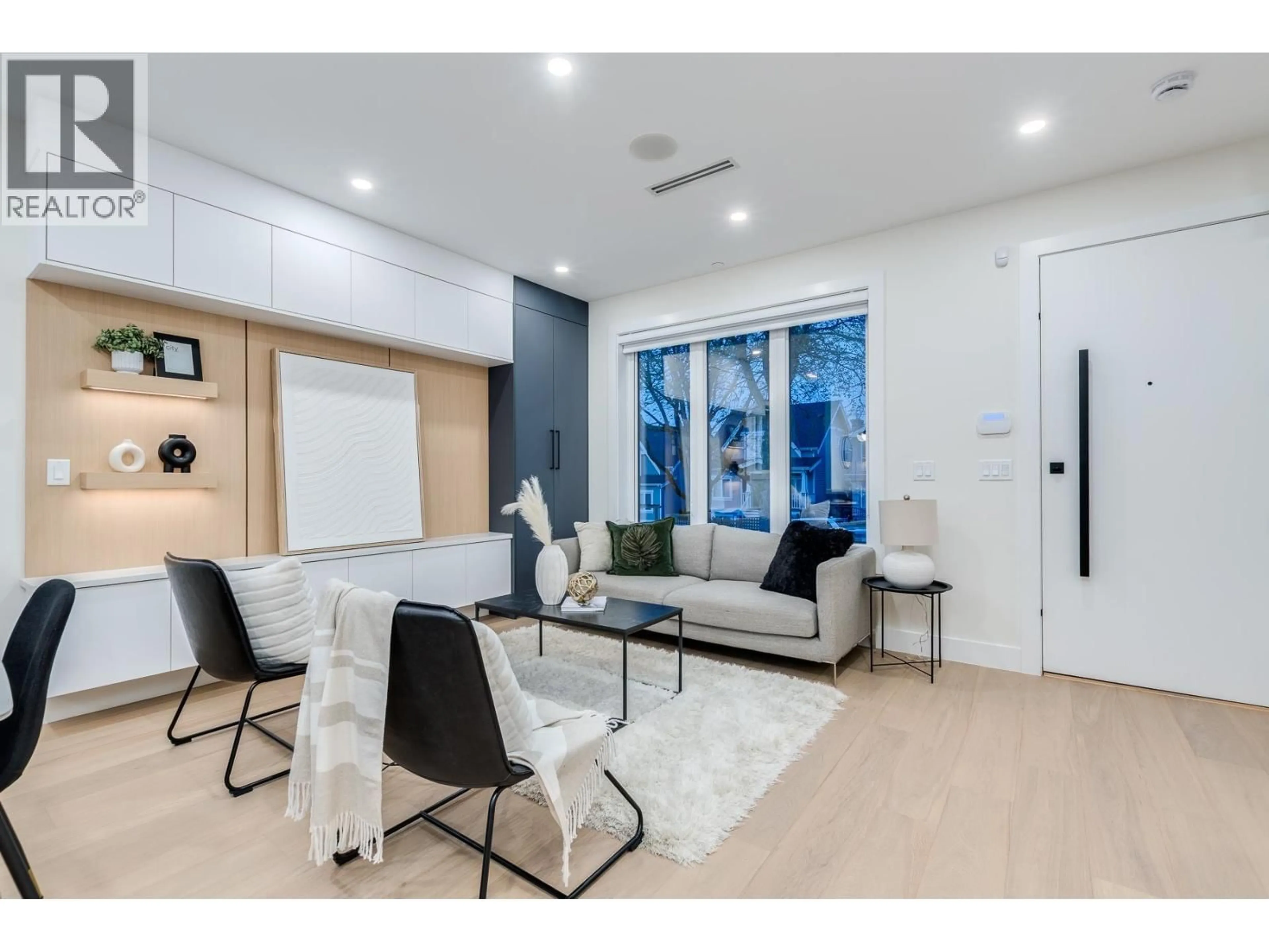 Living room with furniture, unknown for 1 - 5461 RHODES STREET, Vancouver British Columbia V5R3P1