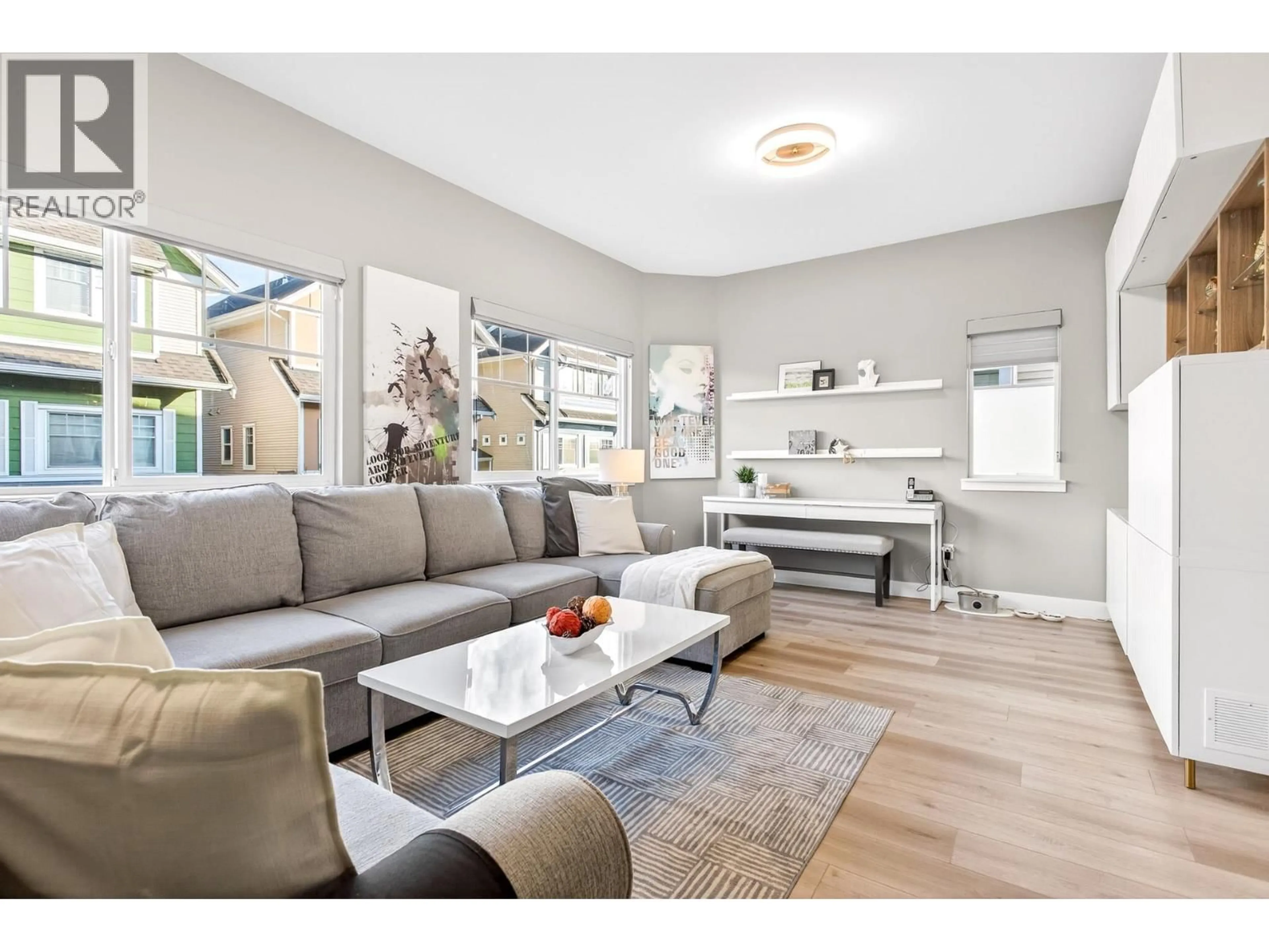 Living room with furniture, unknown for 53 - 1108 RIVERSIDE CLOSE, Port Coquitlam British Columbia V3B8C2