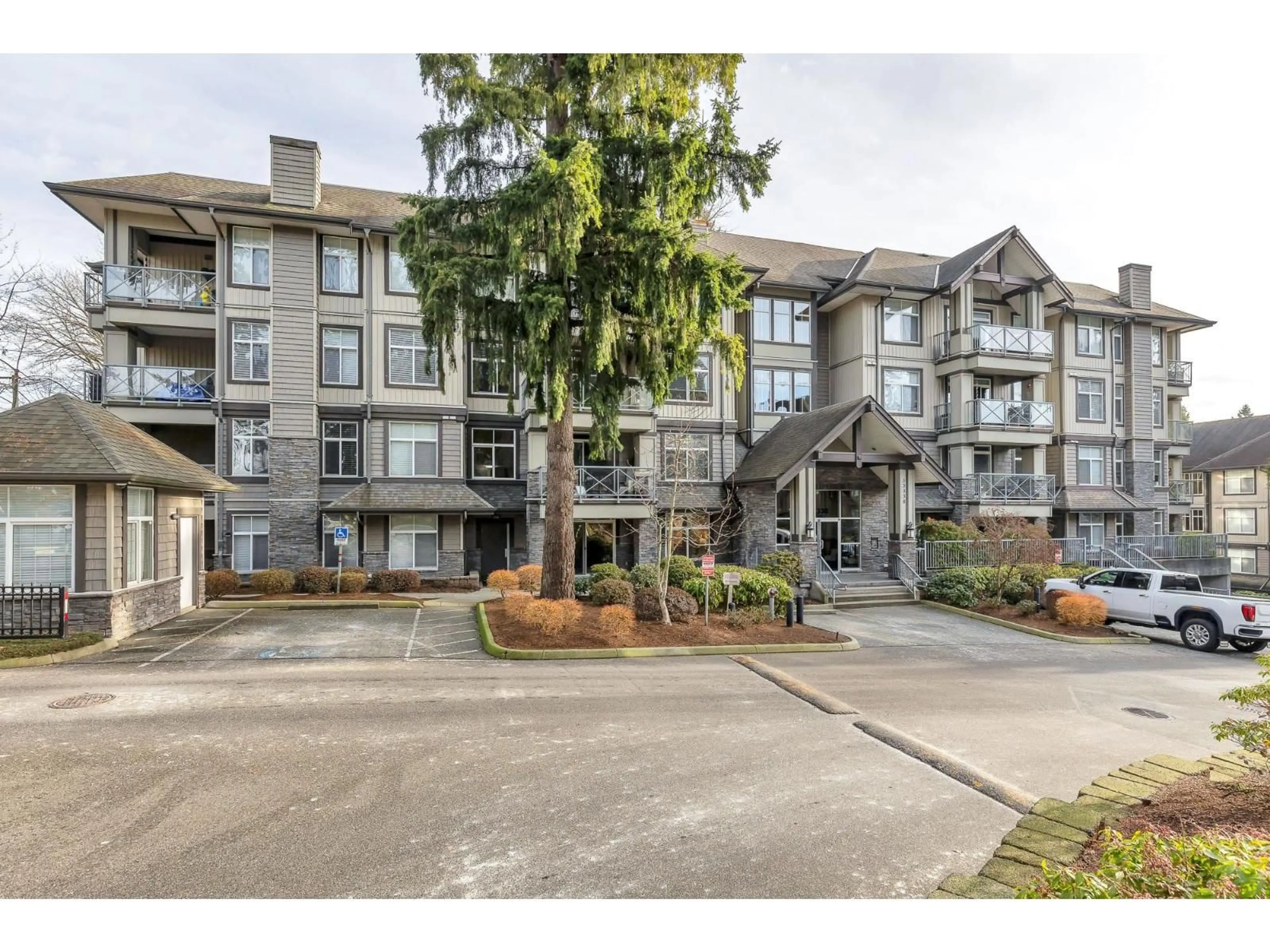 Unknown for 109 - 33338 BOURQUIN CRESCENT EAST, Abbotsford British Columbia V2S1Y1