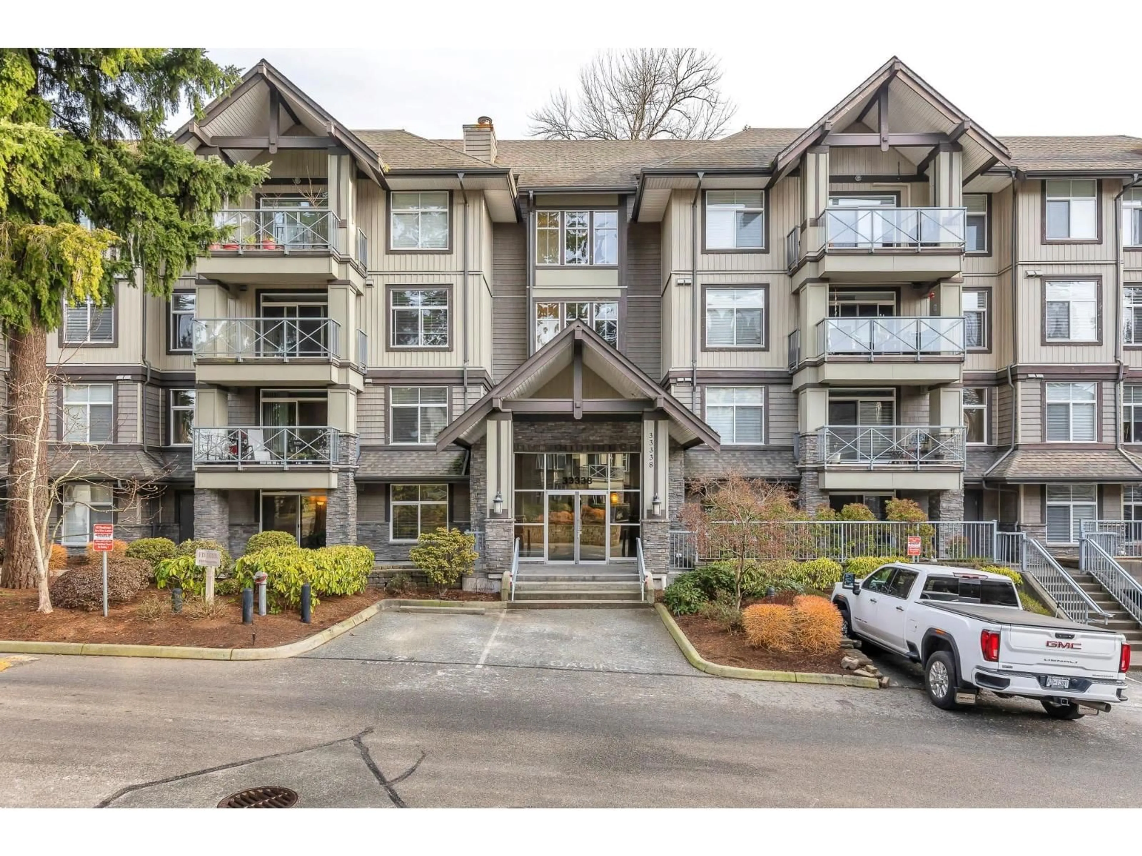 Unknown for 109 - 33338 BOURQUIN CRESCENT EAST, Abbotsford British Columbia V2S1Y1