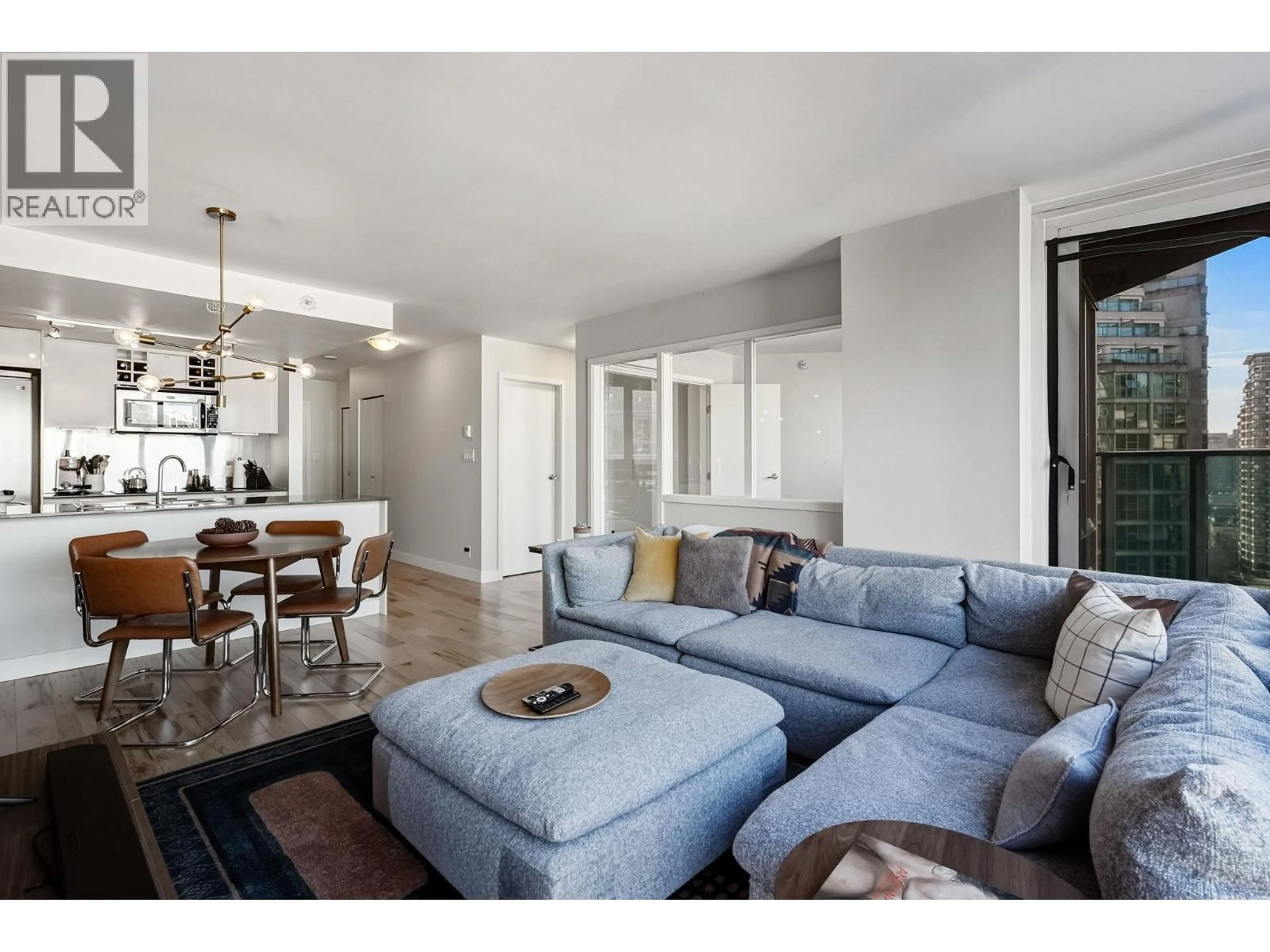 Living room with furniture, unknown for 1705 - 788 HAMILTON STREET, Vancouver British Columbia V6B0E9