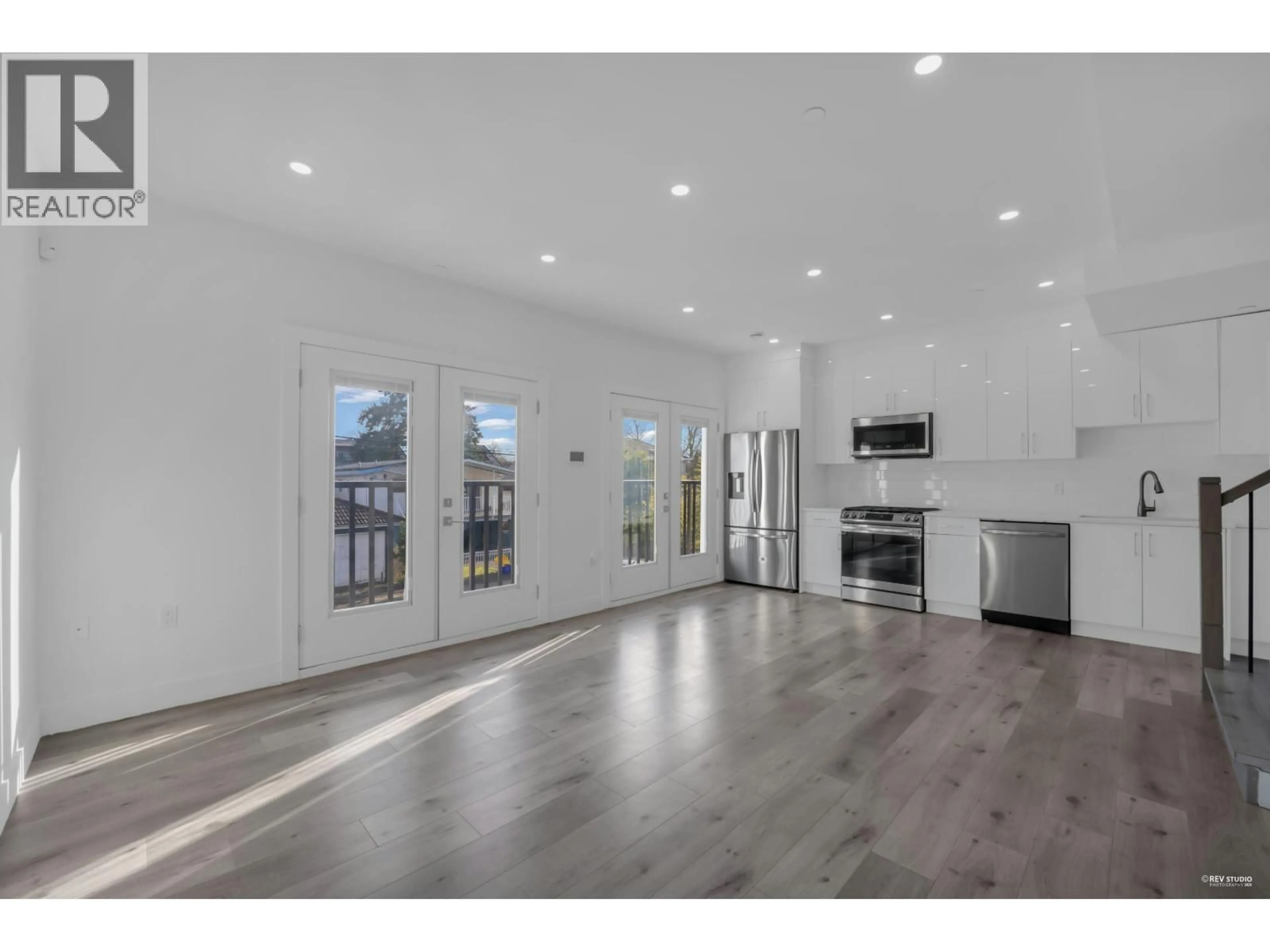 Open concept kitchen, unknown for 5140 SLOCAN STREET, Vancouver British Columbia V5R2A5