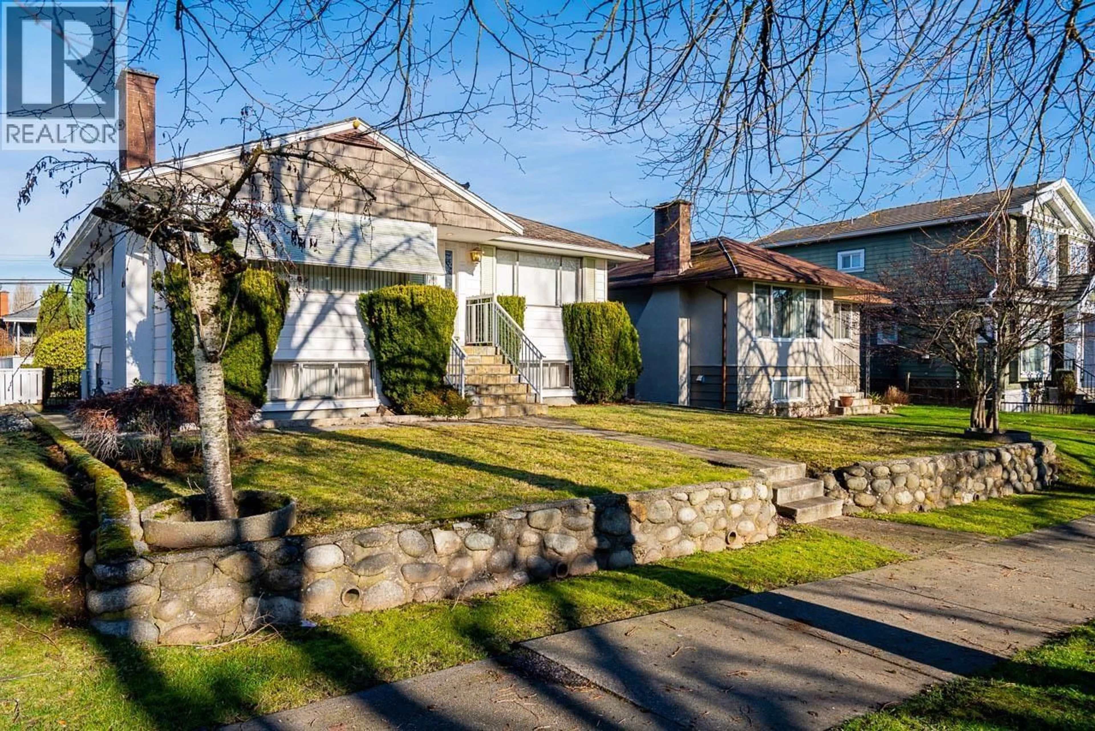 Unknown for 2655 53 AVENUE, Vancouver British Columbia V5S1W1