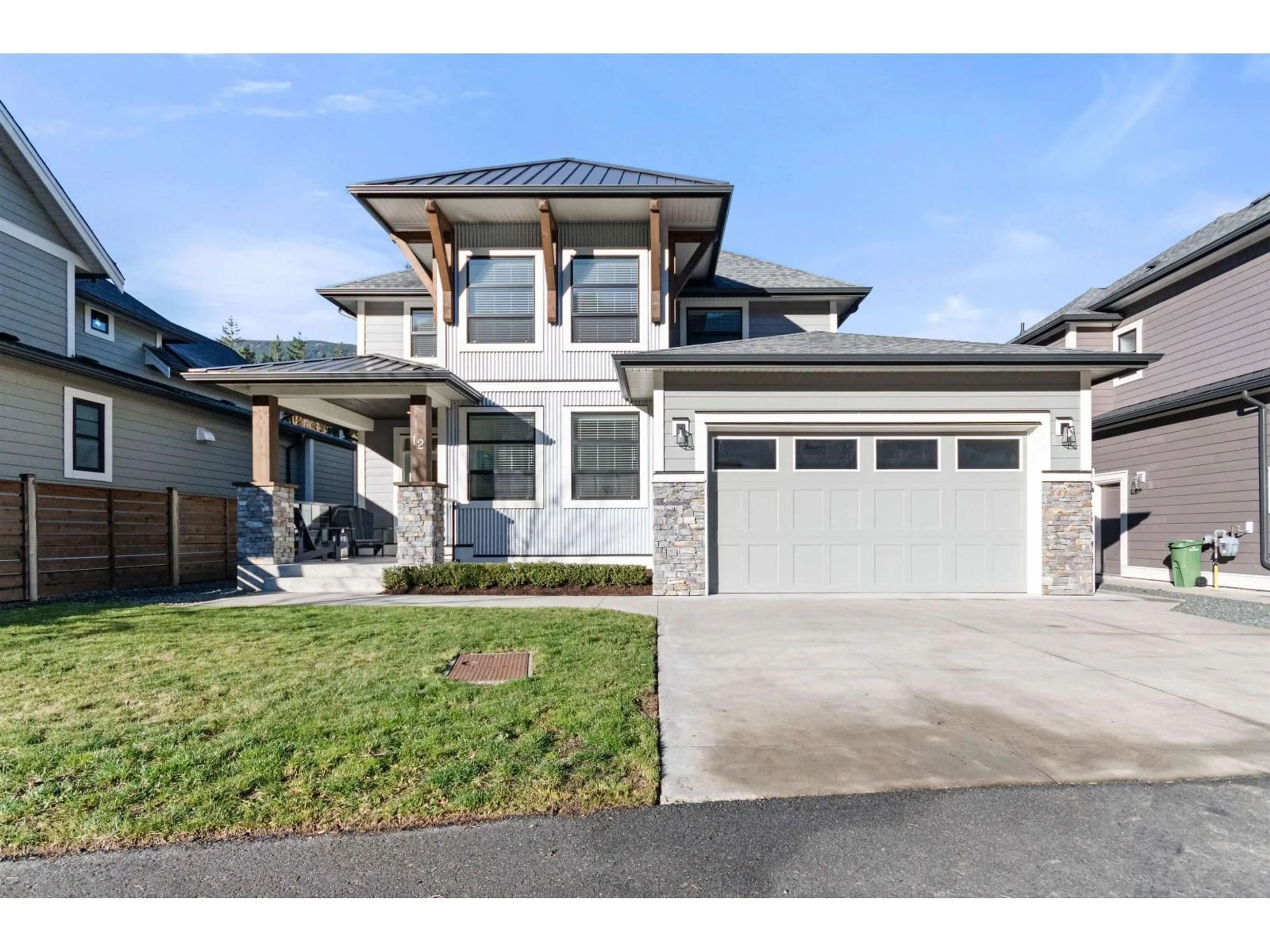Home with vinyl exterior material, street for 12 - 1885 COLUMBIA VALLEY ROAD, Cultus Lake British Columbia V2R1J8