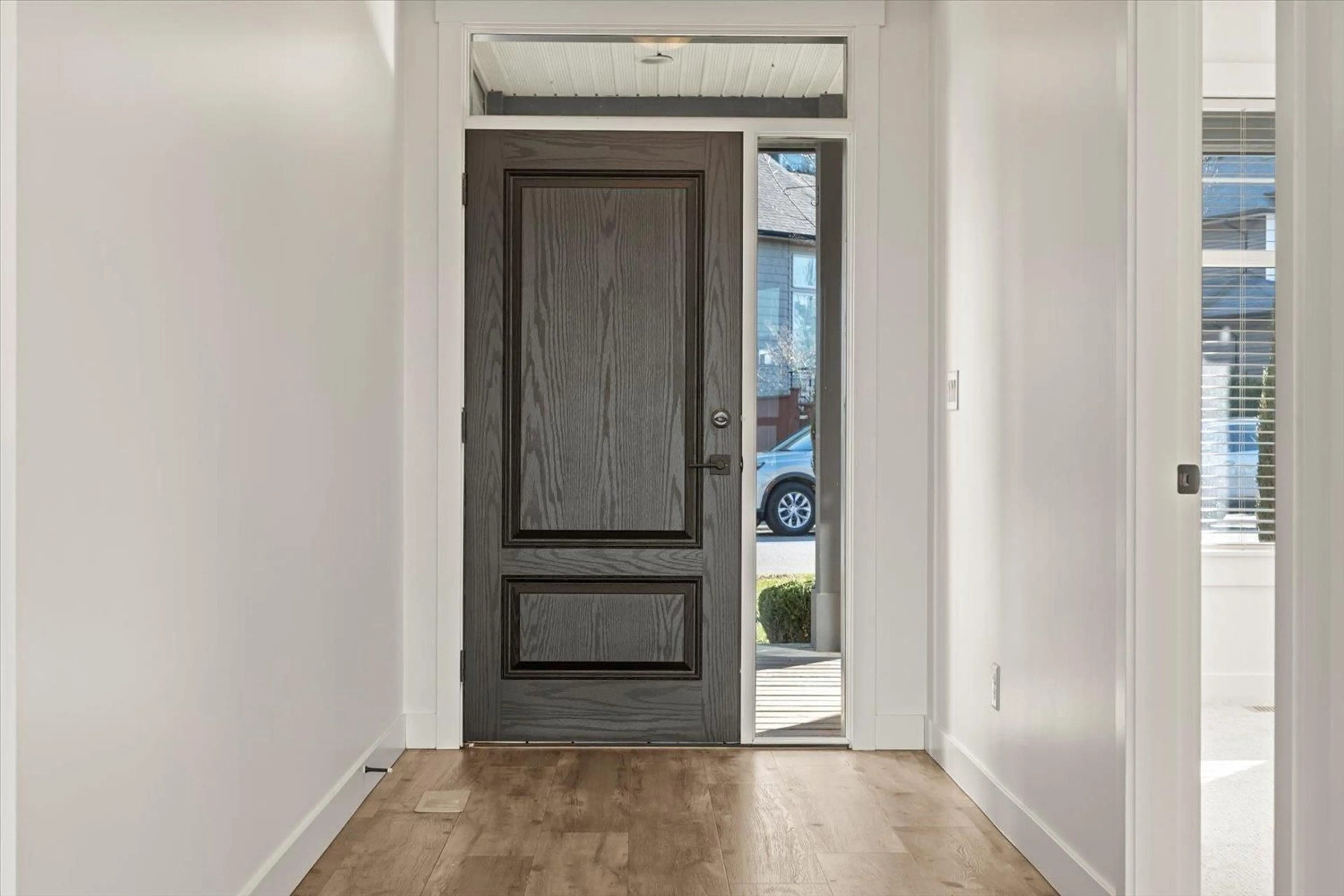 Indoor entryway for 47458 WITTENBERG PLACE, Chilliwack British Columbia V2R0L3