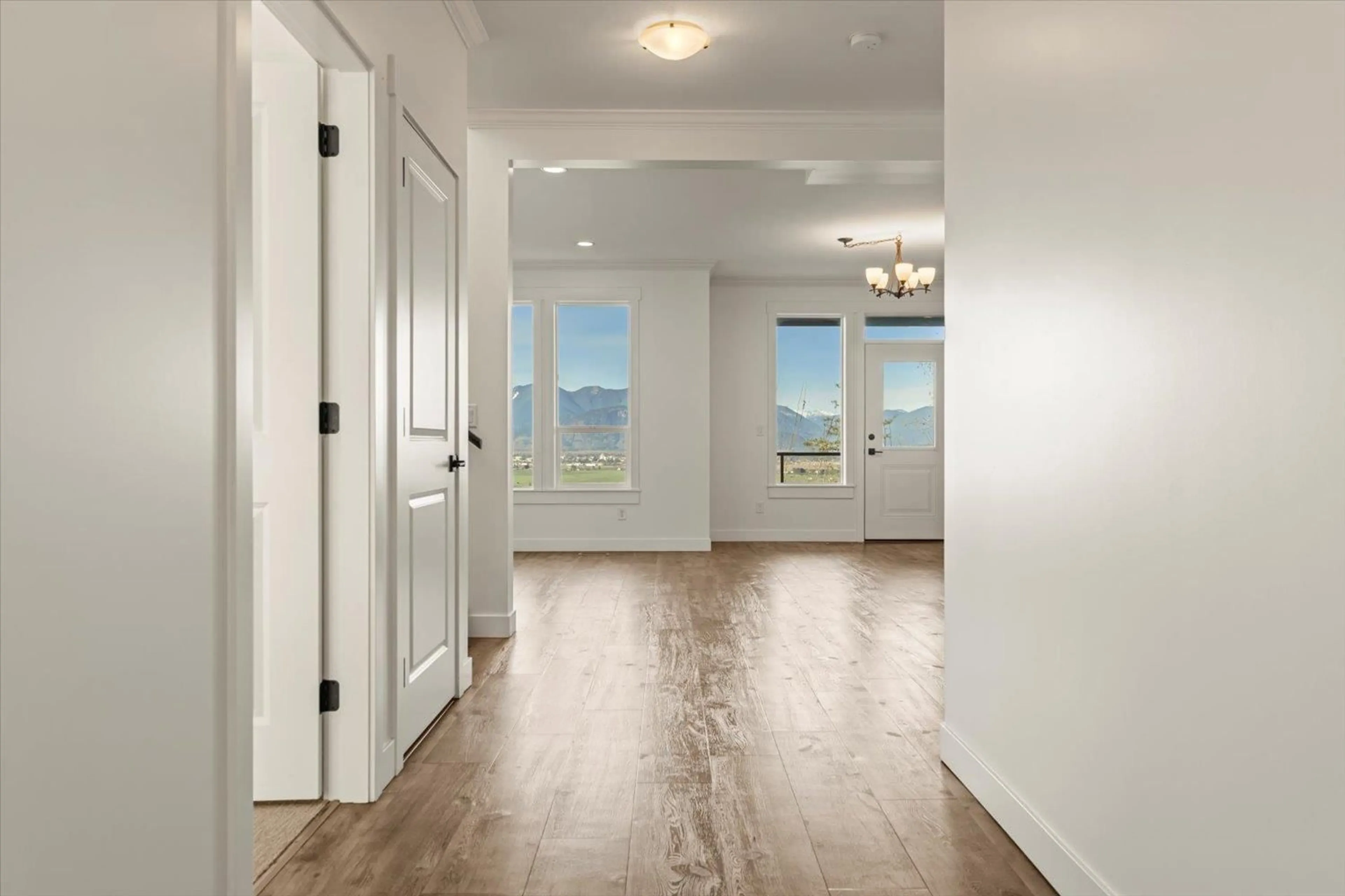 Indoor entryway for 47458 WITTENBERG PLACE, Chilliwack British Columbia V2R0L3