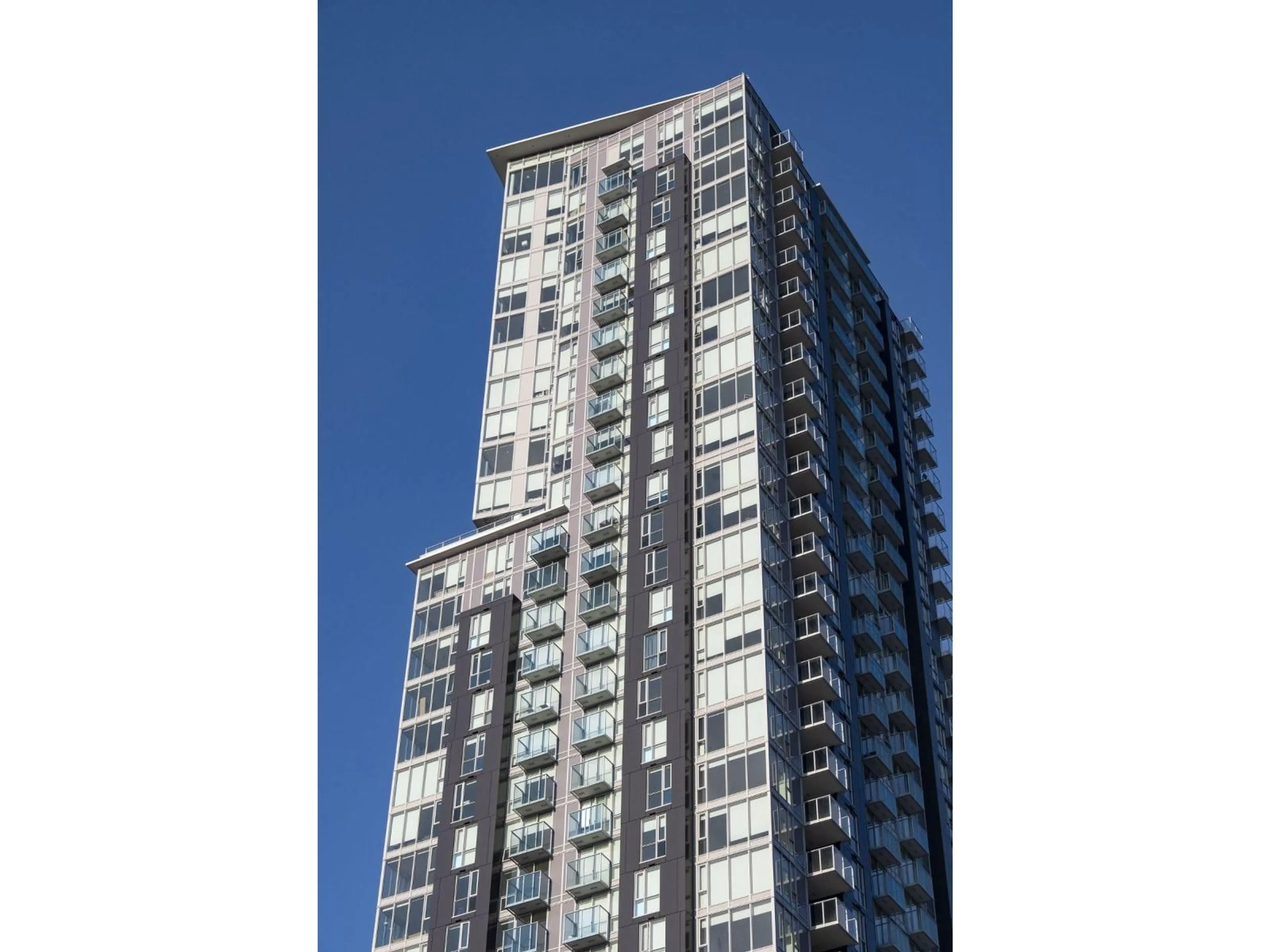 Unknown for 1711 - 13438 CENTRAL AVENUE, Surrey British Columbia V3T0N2