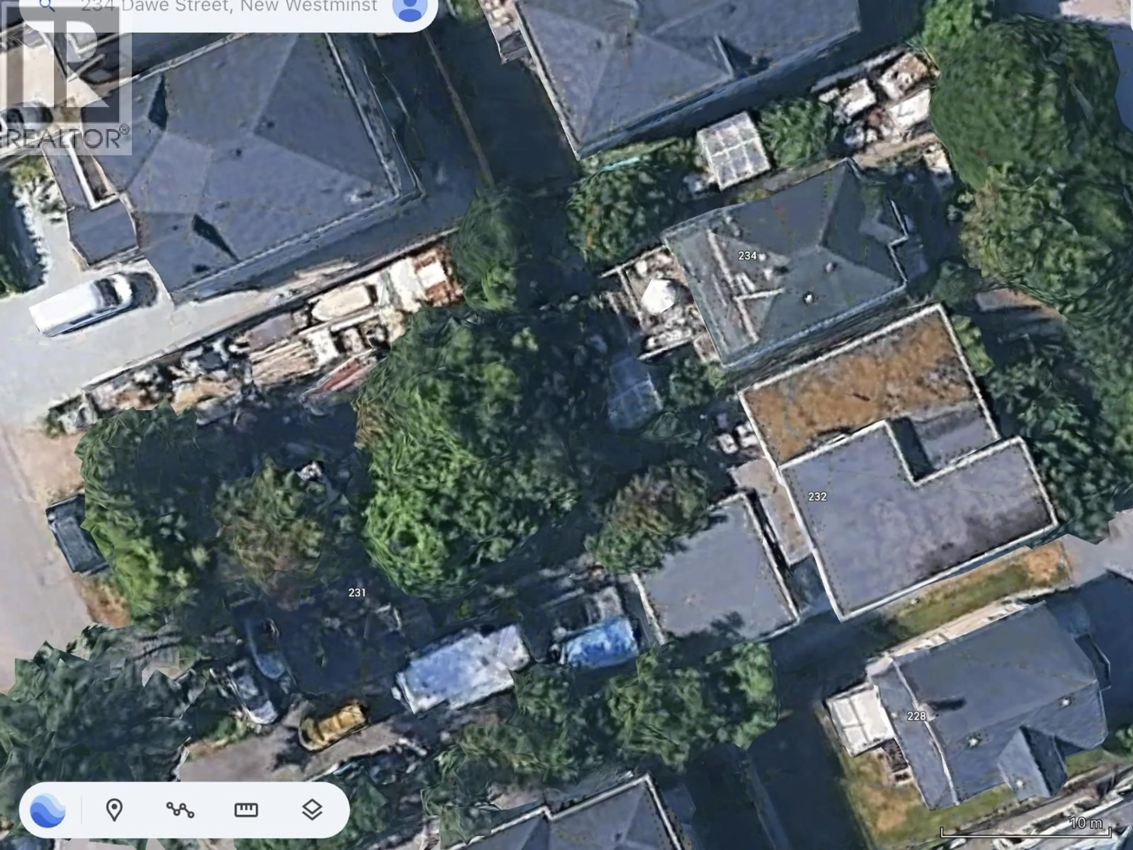 A pic from outside/outdoor area/front of a property/back of a property/a pic from drone, street for 234 DAWE STREET, New Westminster British Columbia V3M5N2